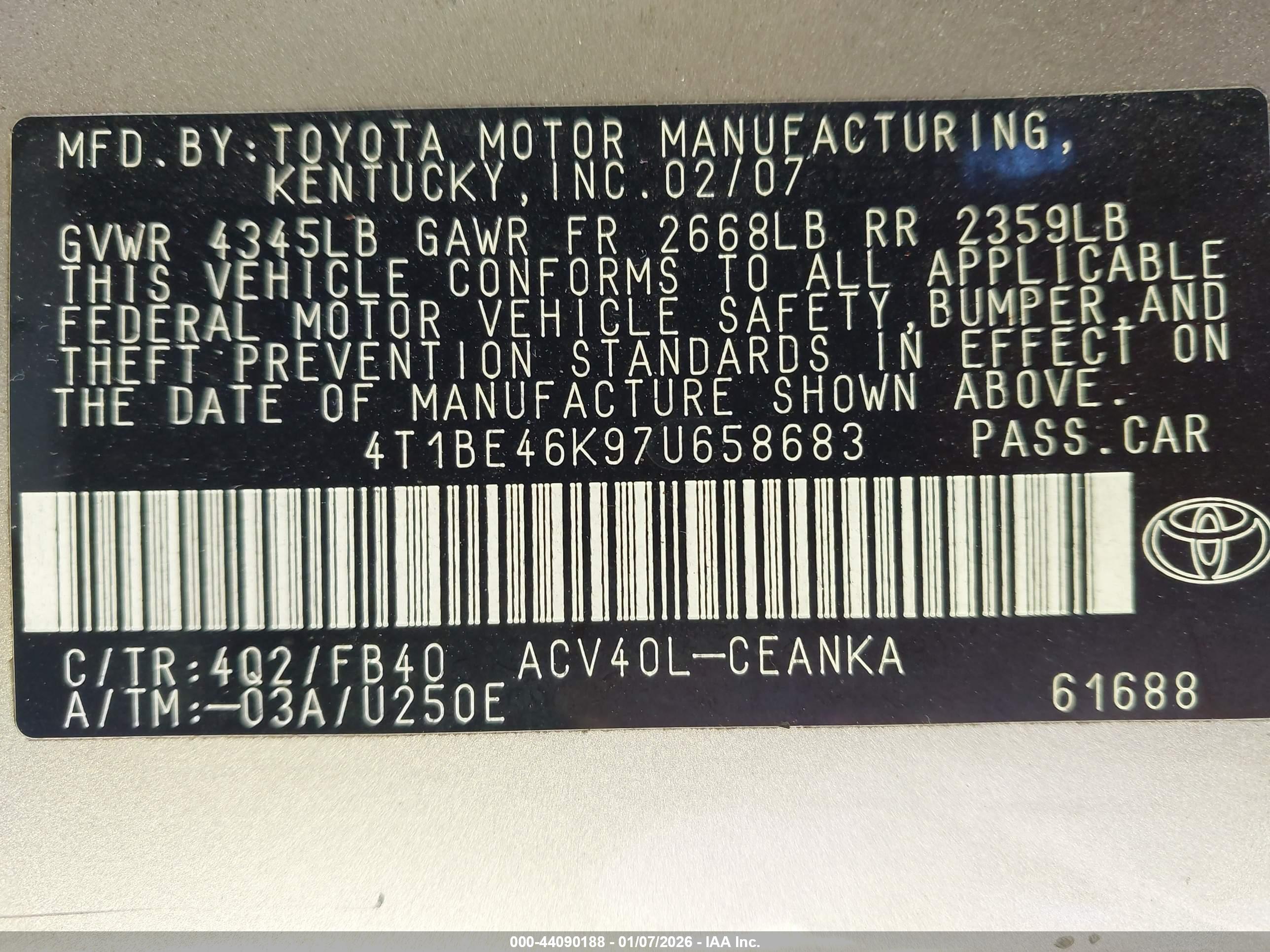 TOYOTA CAMRY image 9