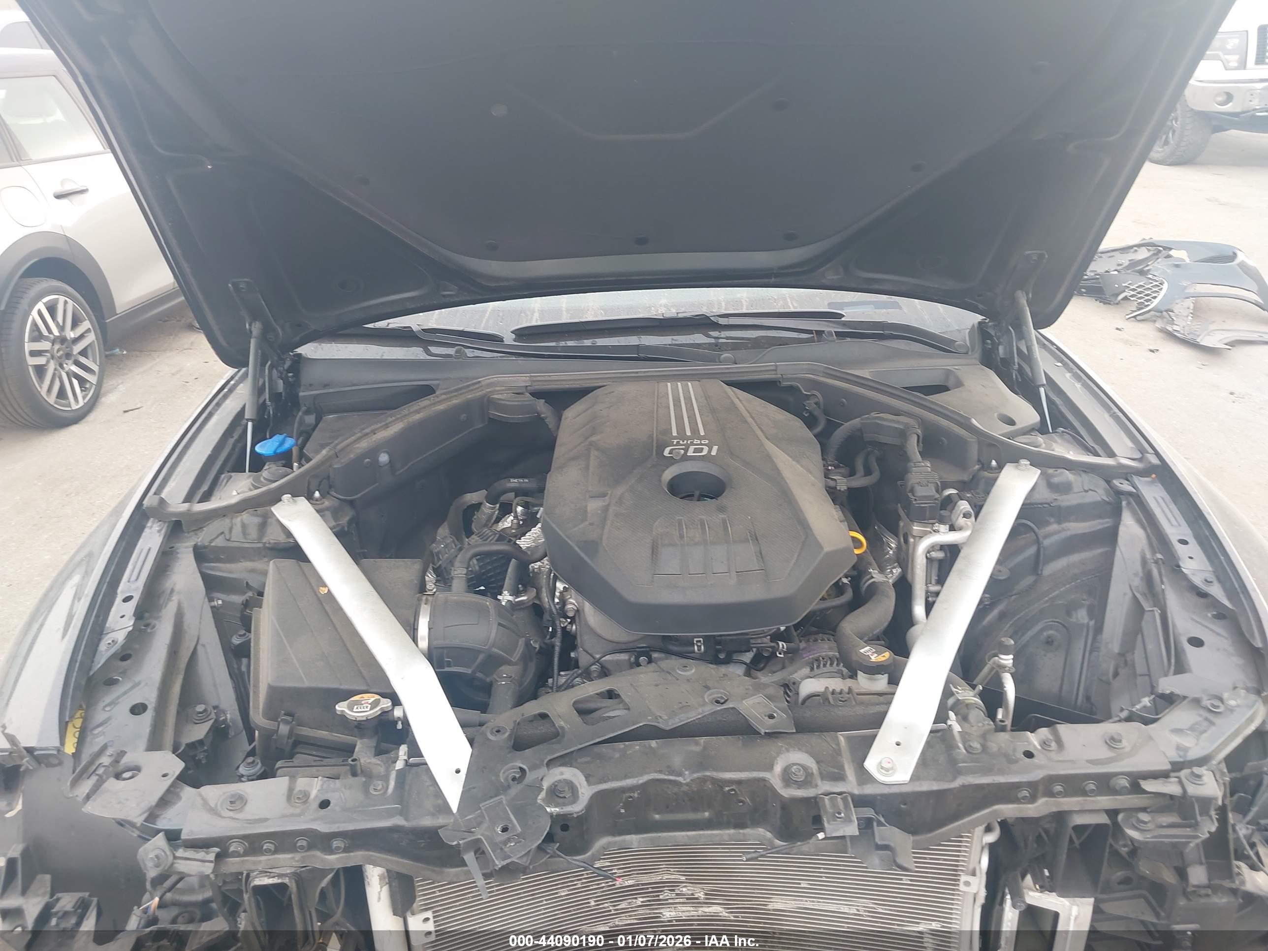 GENESIS G70 image 10