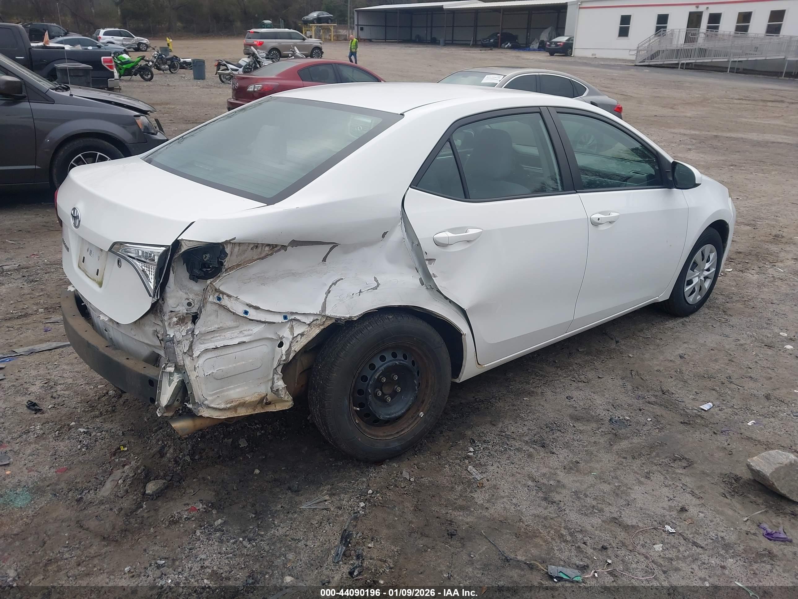 TOYOTA COROLLA image 4