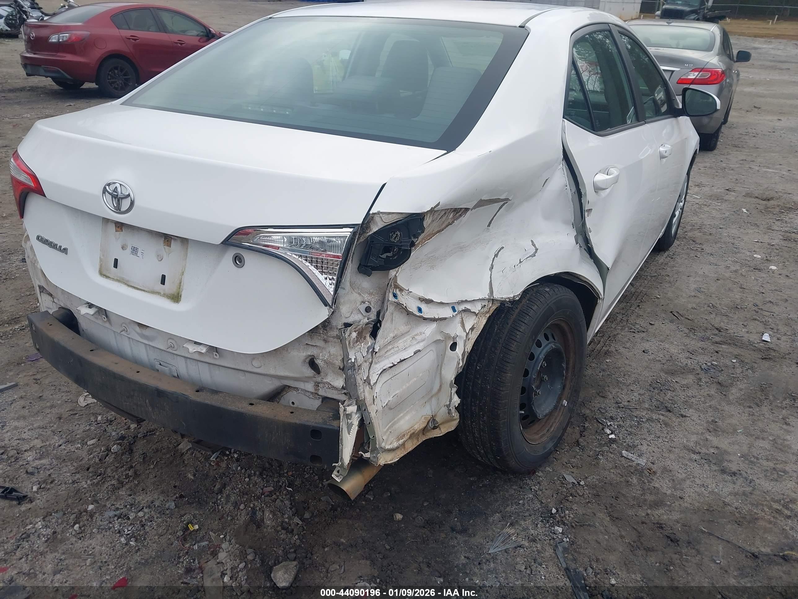 TOYOTA COROLLA image 6