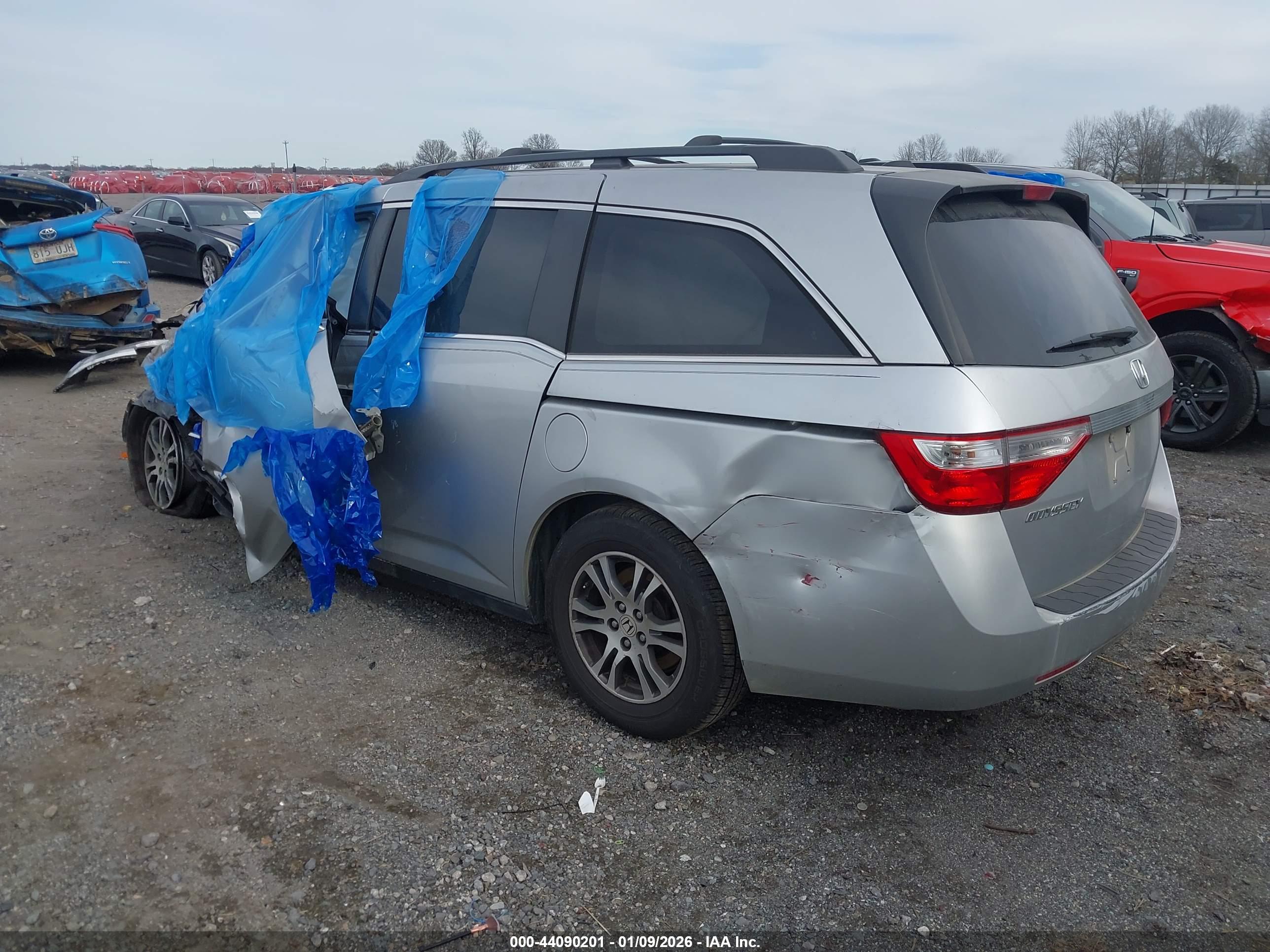 HONDA ODYSSEY image 3