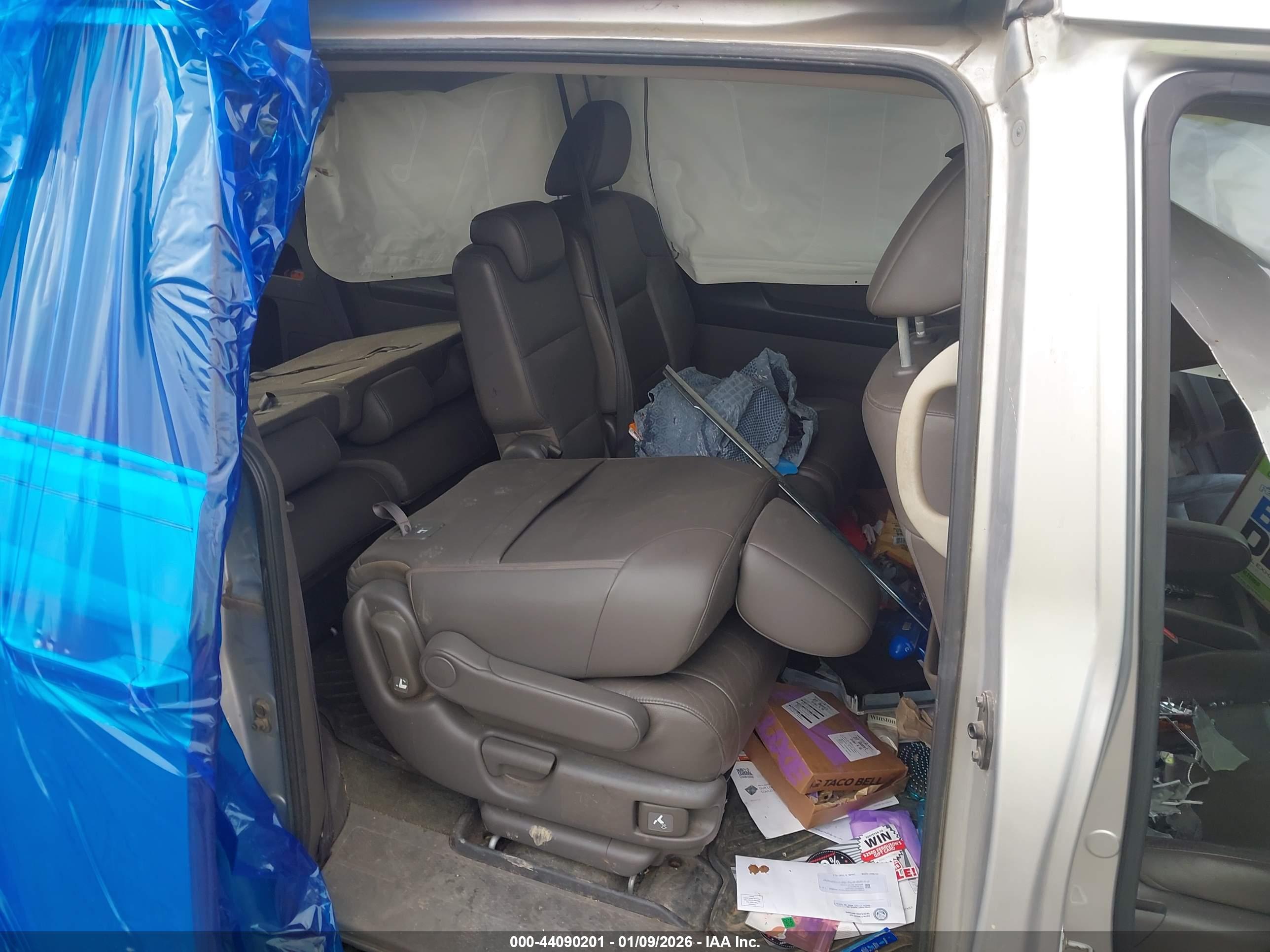 HONDA ODYSSEY image 8