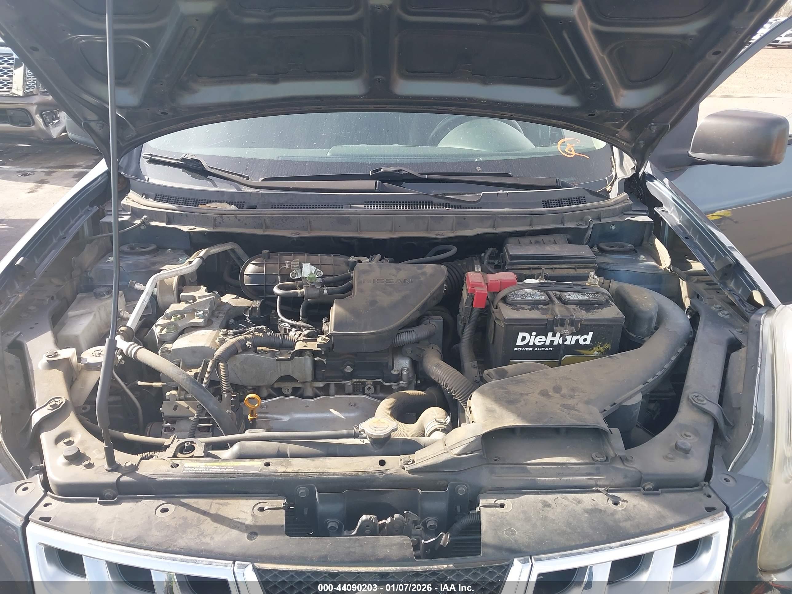 NISSAN ROGUE image 10
