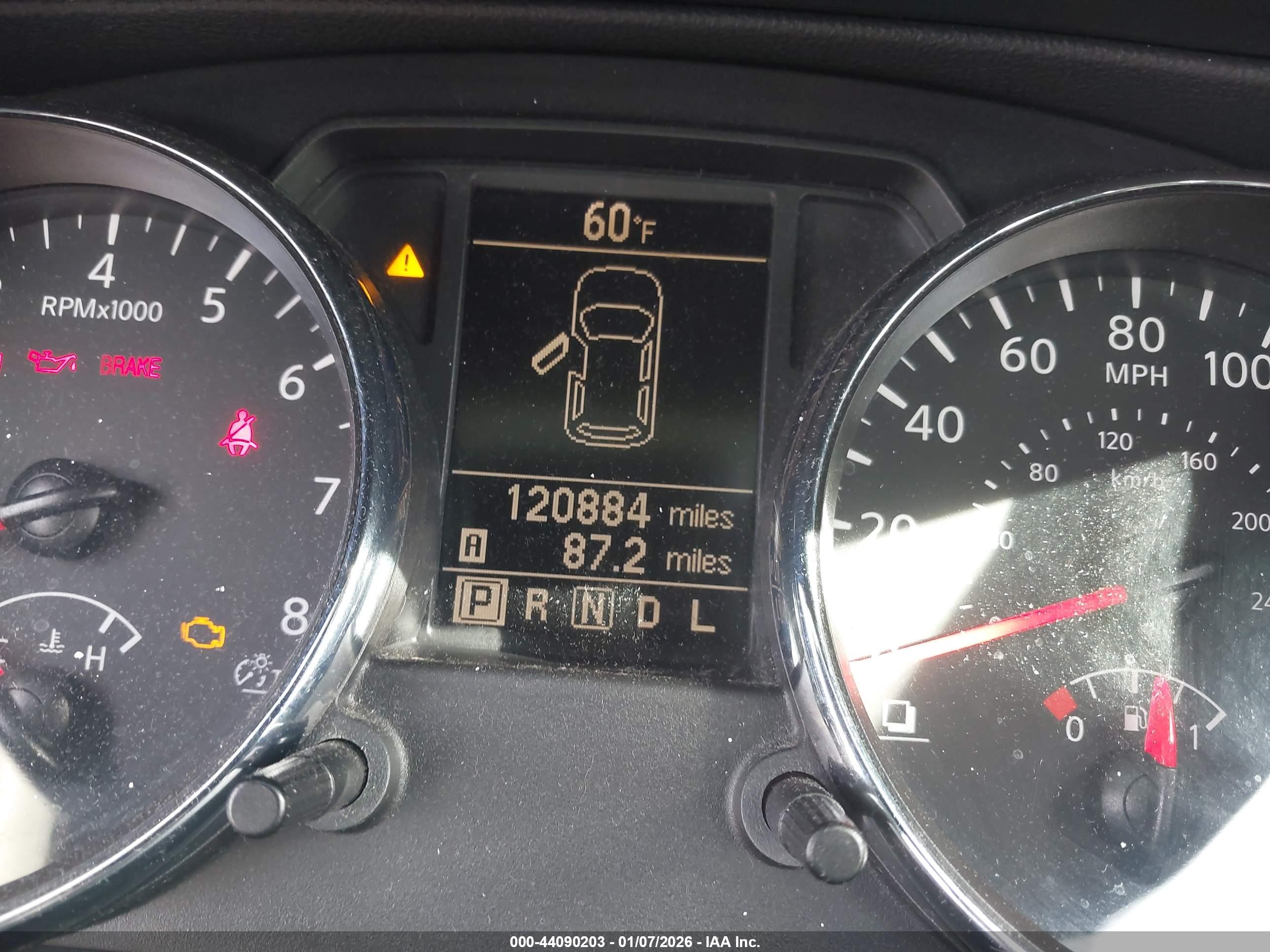 NISSAN ROGUE image 7