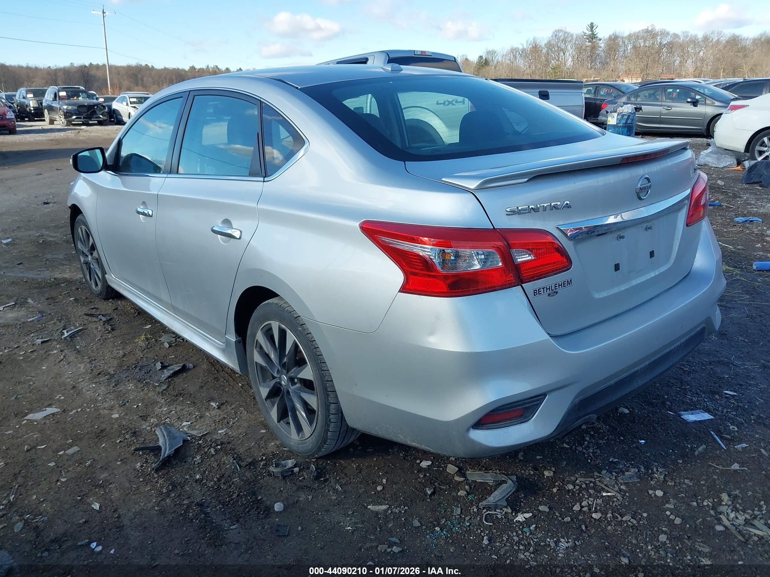 NISSAN SENTRA image 3