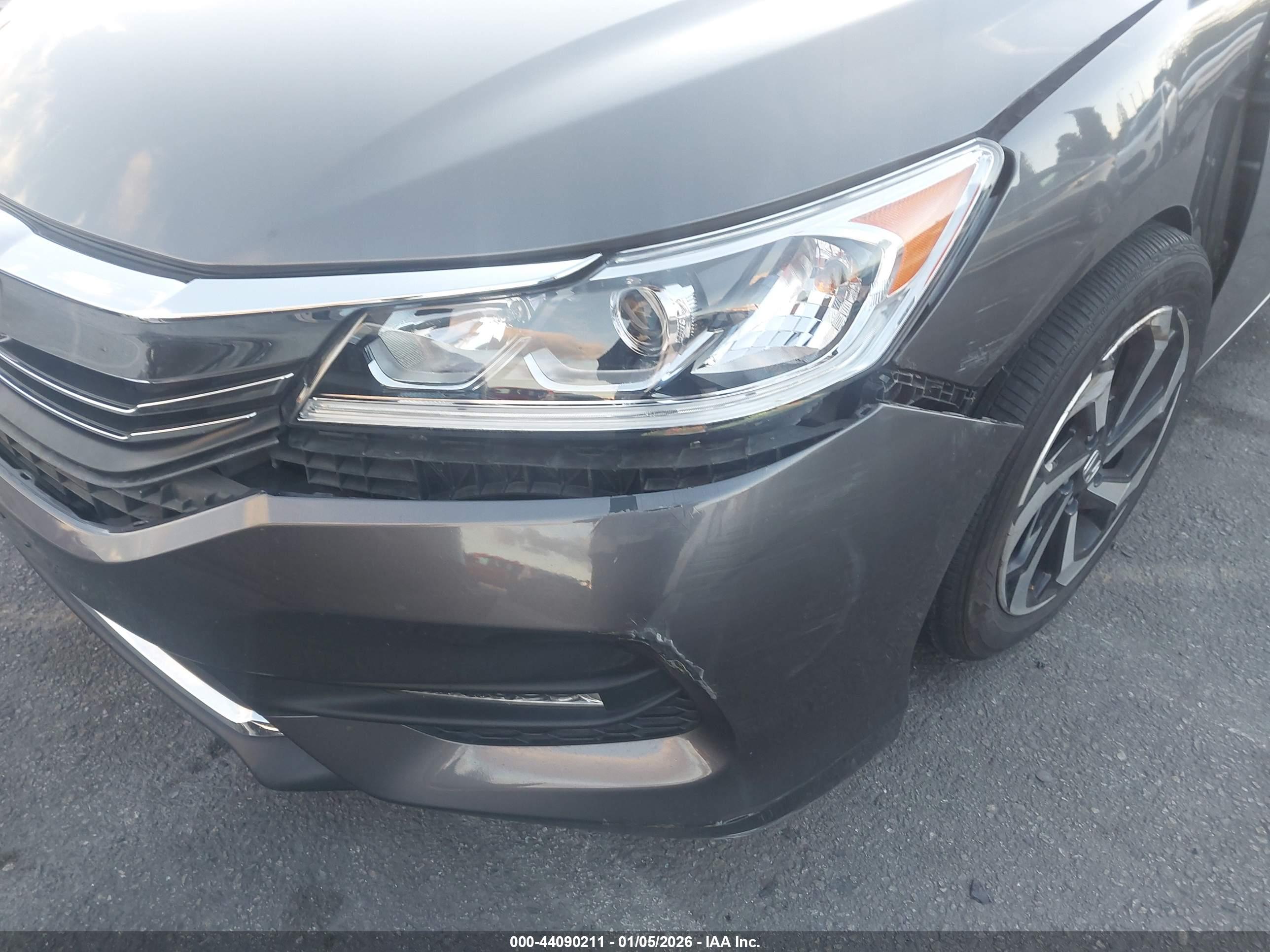 HONDA ACCORD image 6