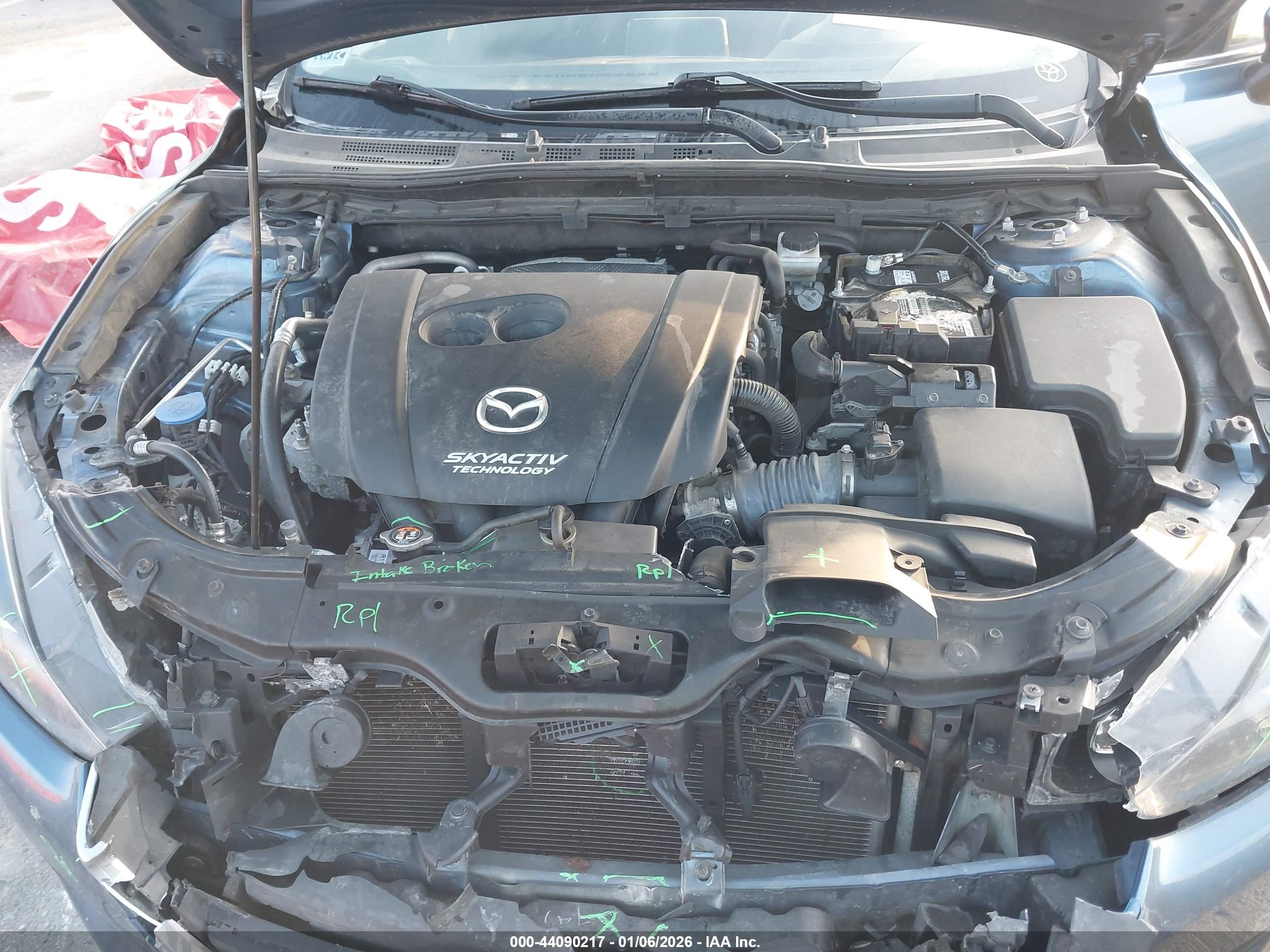 MAZDA MAZDA3 image 10