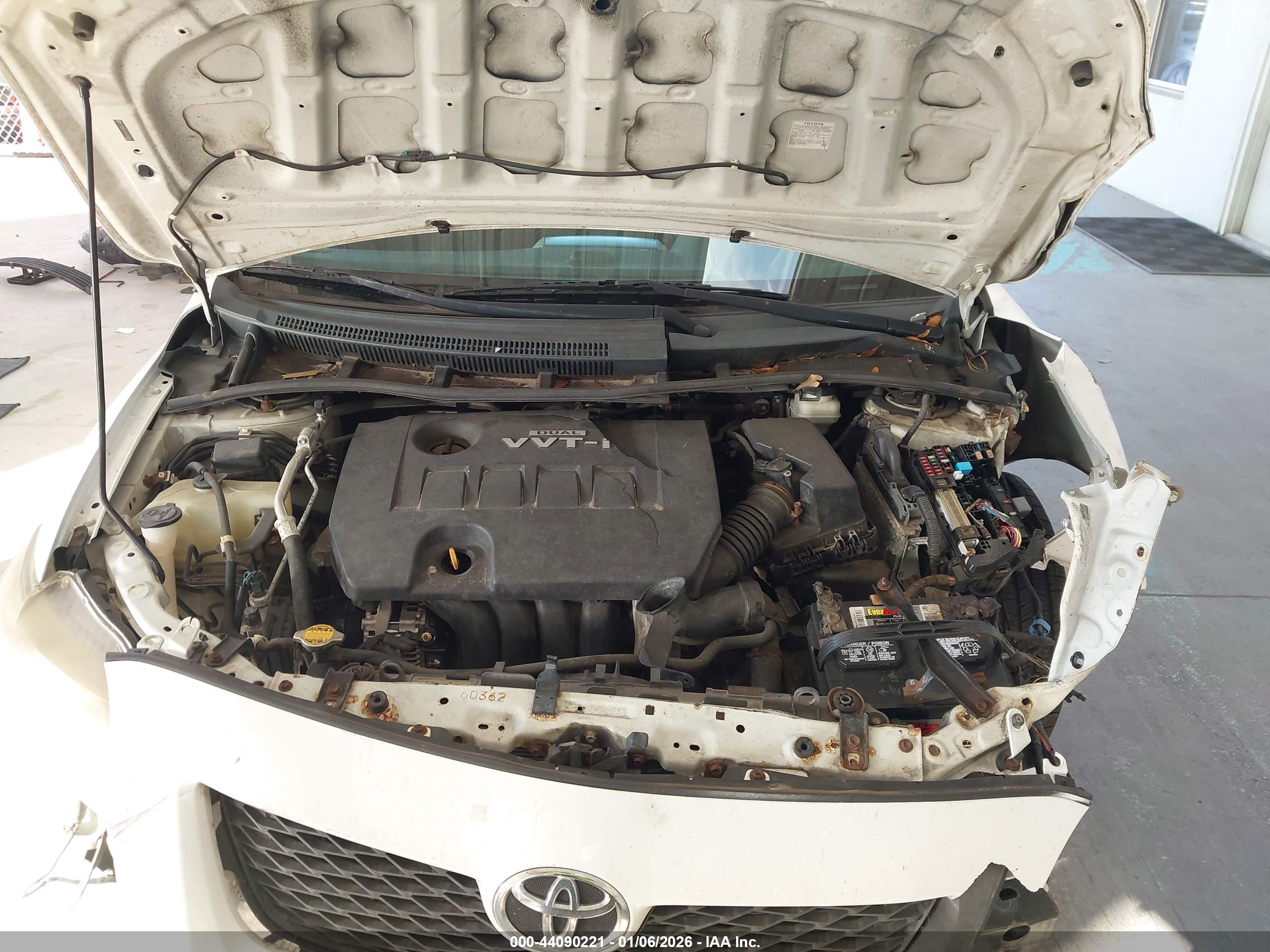 TOYOTA COROLLA image 10