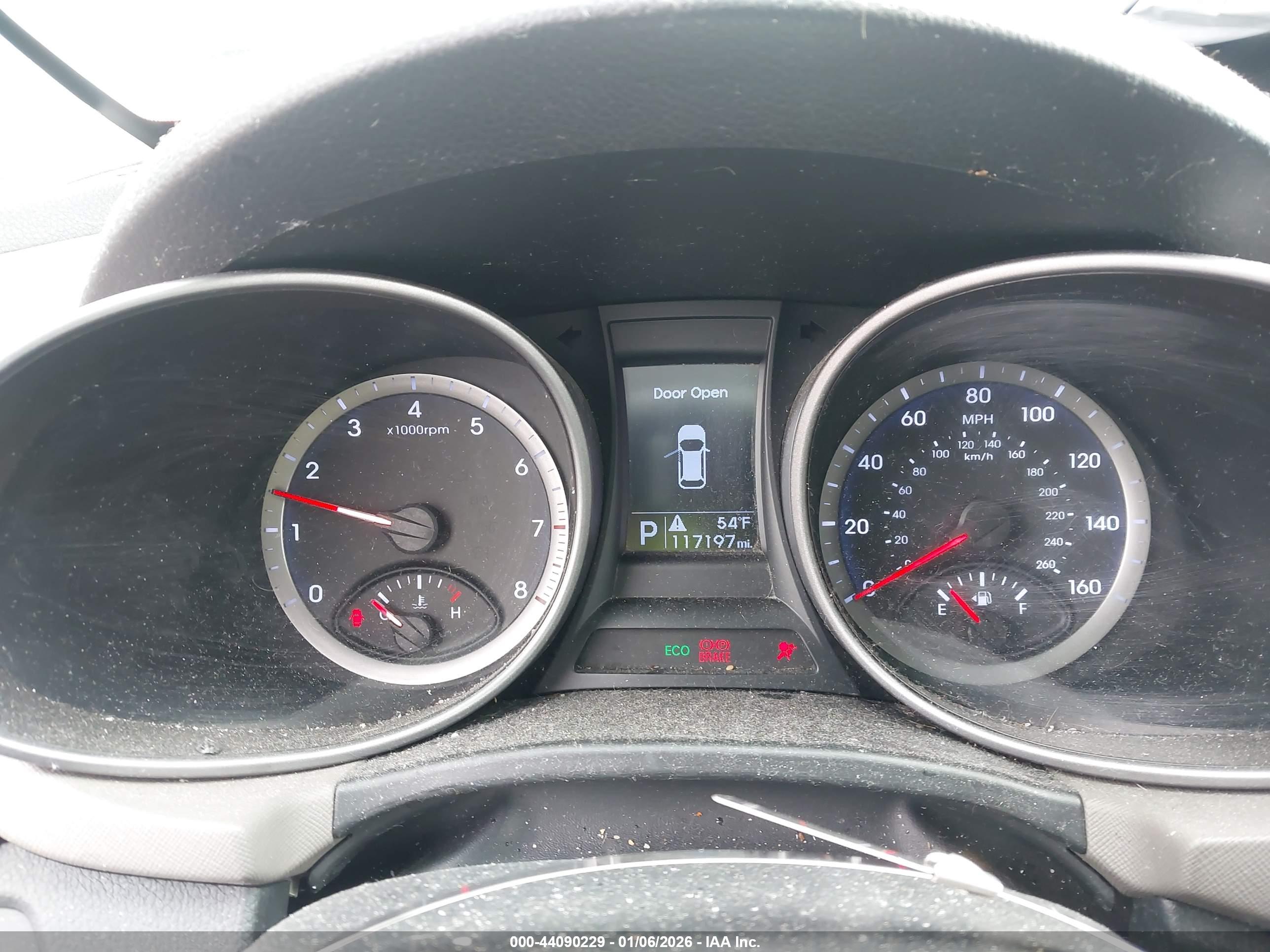 HYUNDAI SANTA image 7