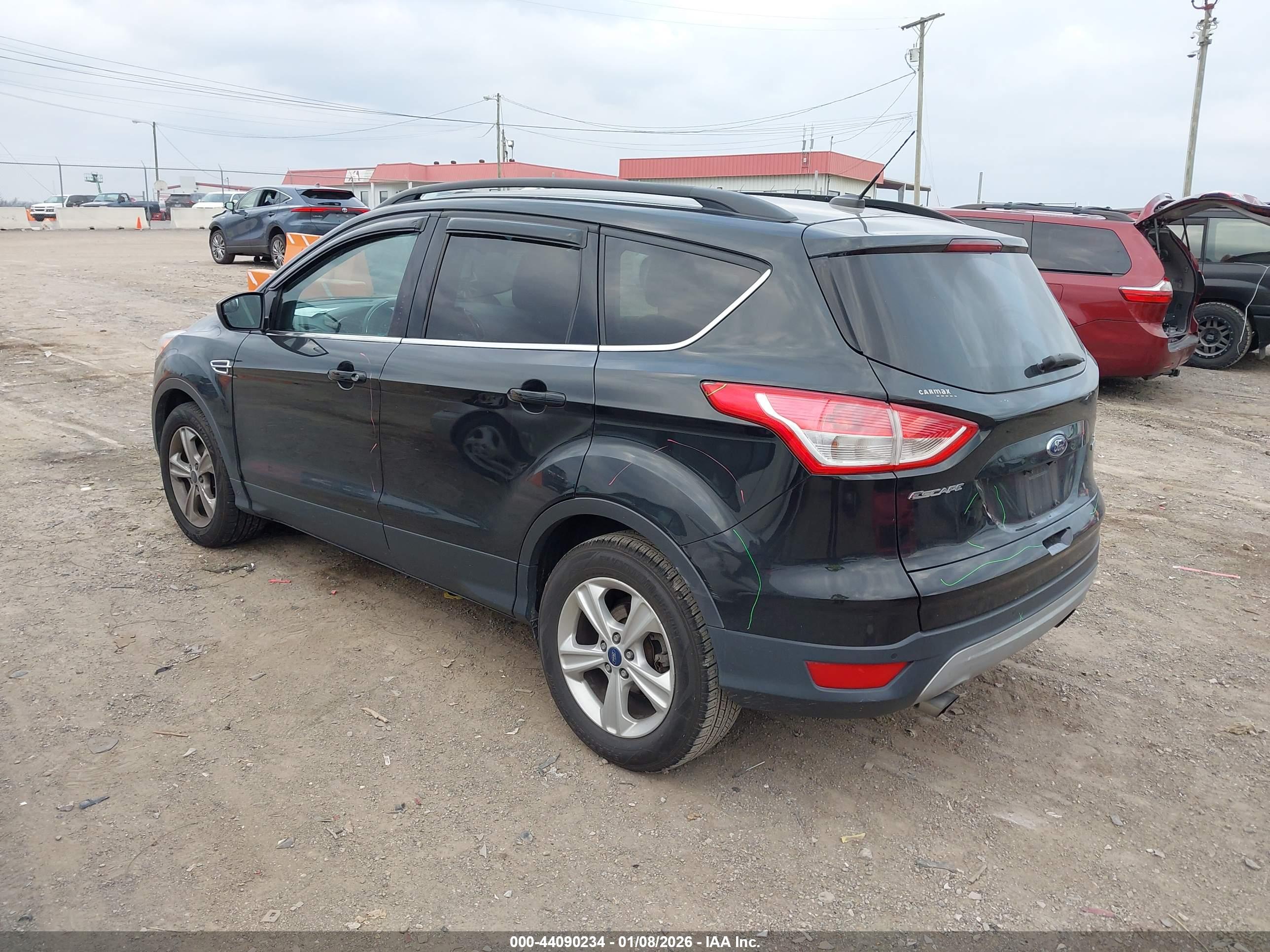 FORD ESCAPE image 3