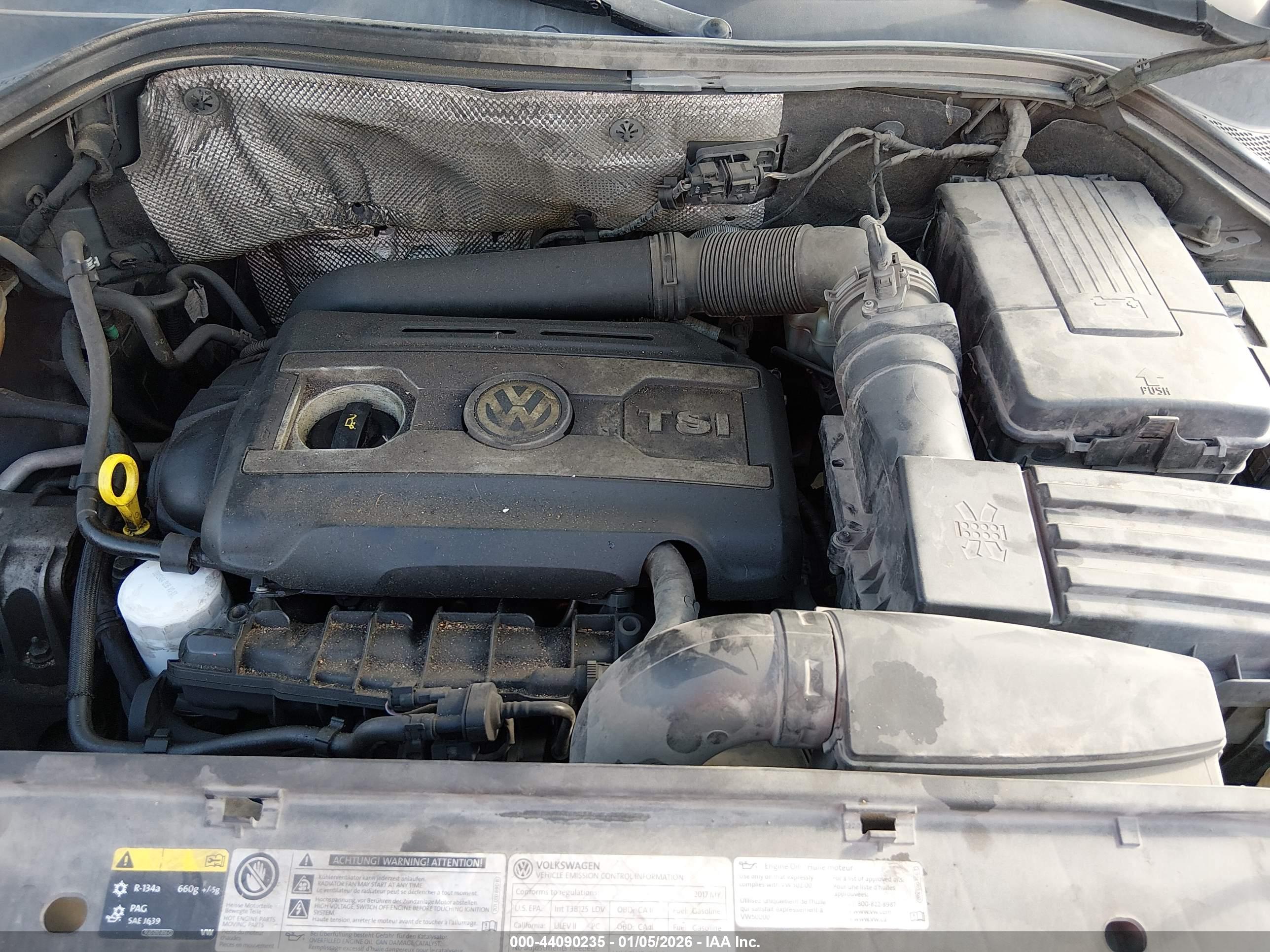 VOLKSWAGEN TIGUAN image 10