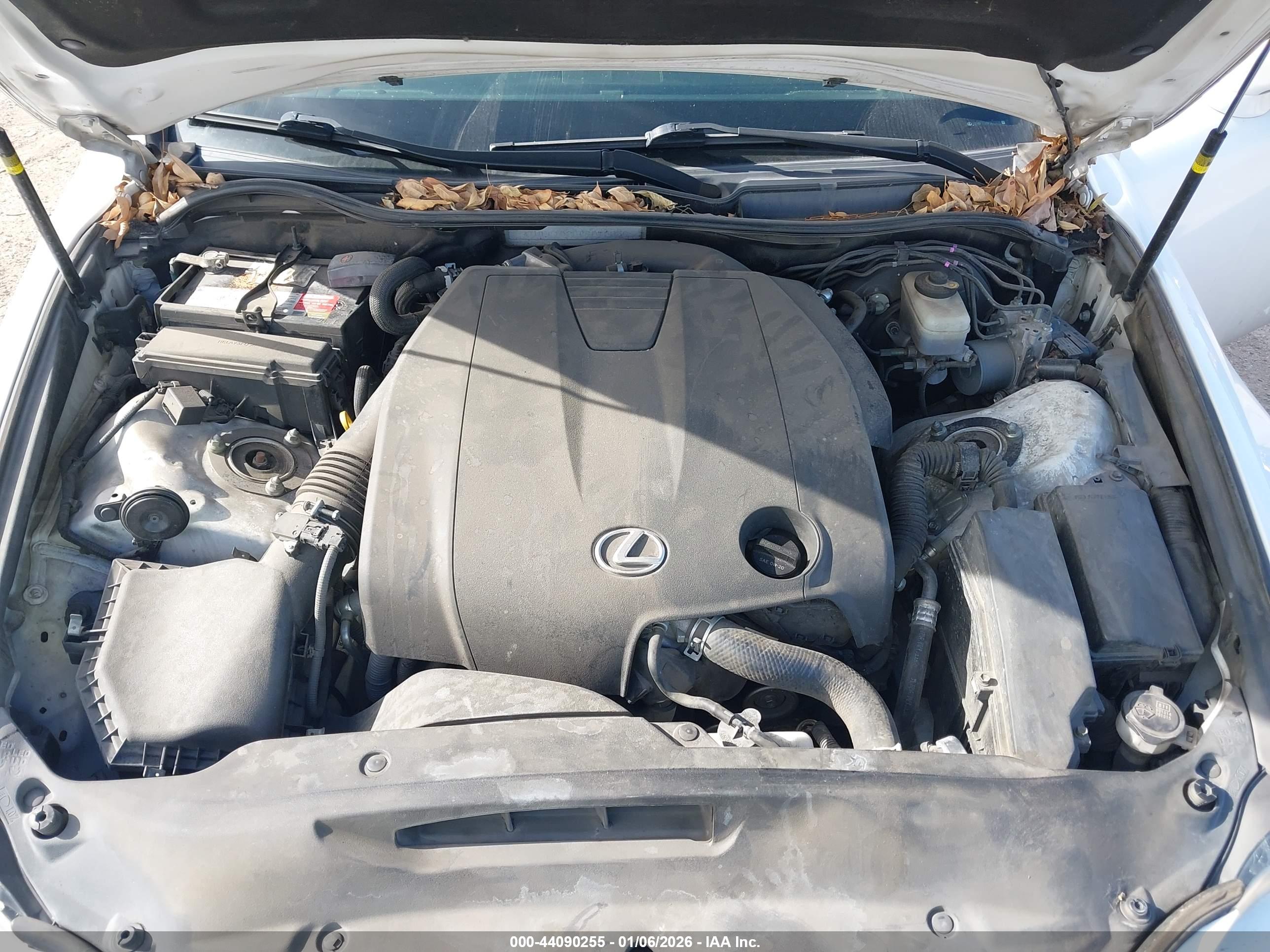 LEXUS IS image 10