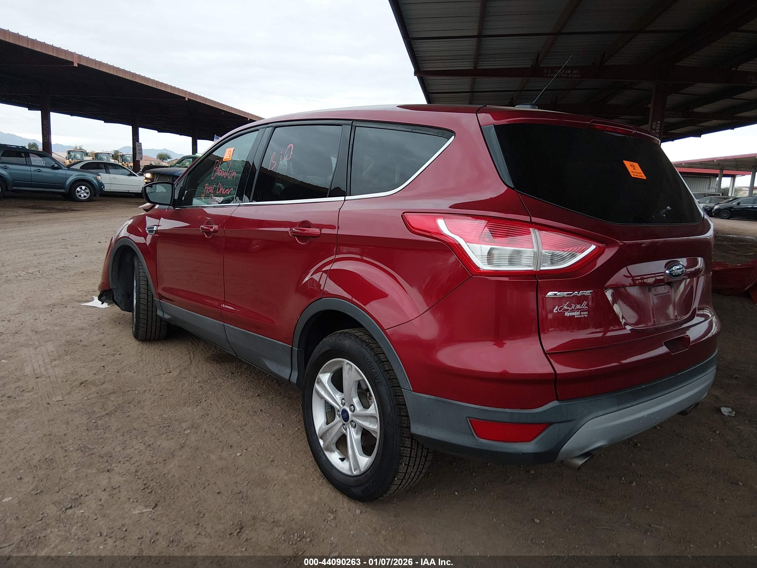 FORD ESCAPE image 3