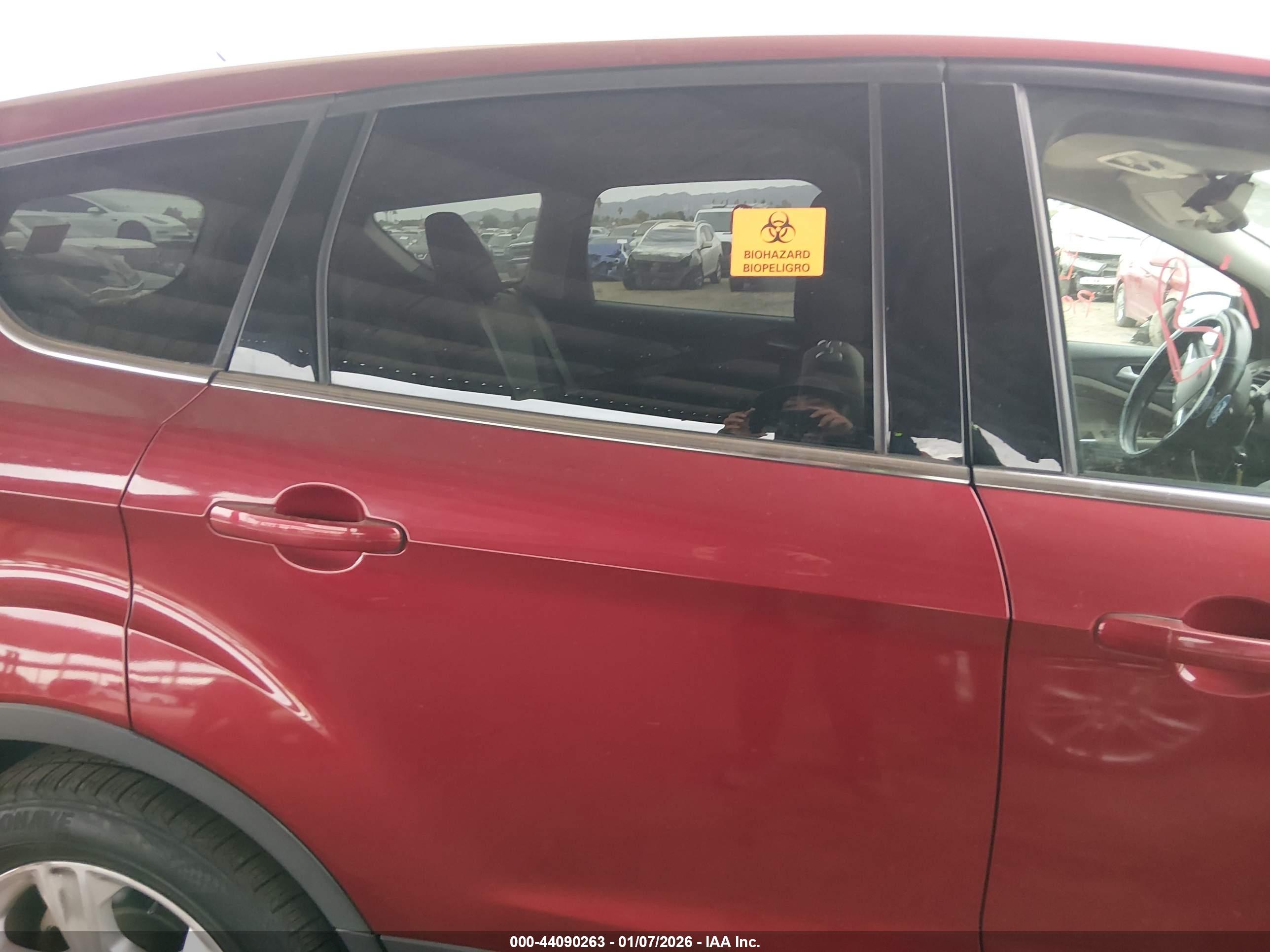 FORD ESCAPE image 8