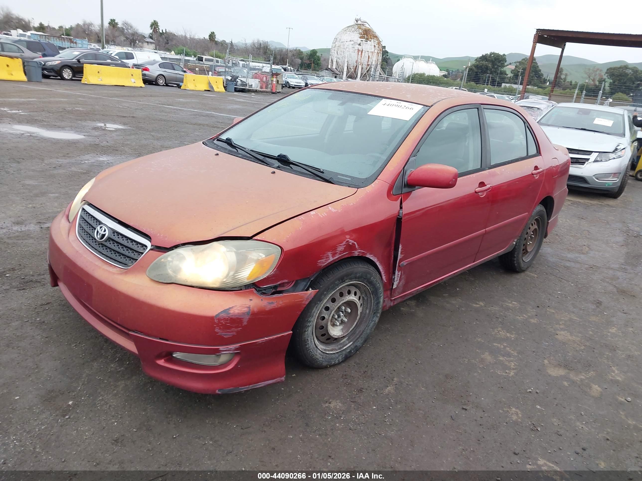 TOYOTA COROLLA image 2