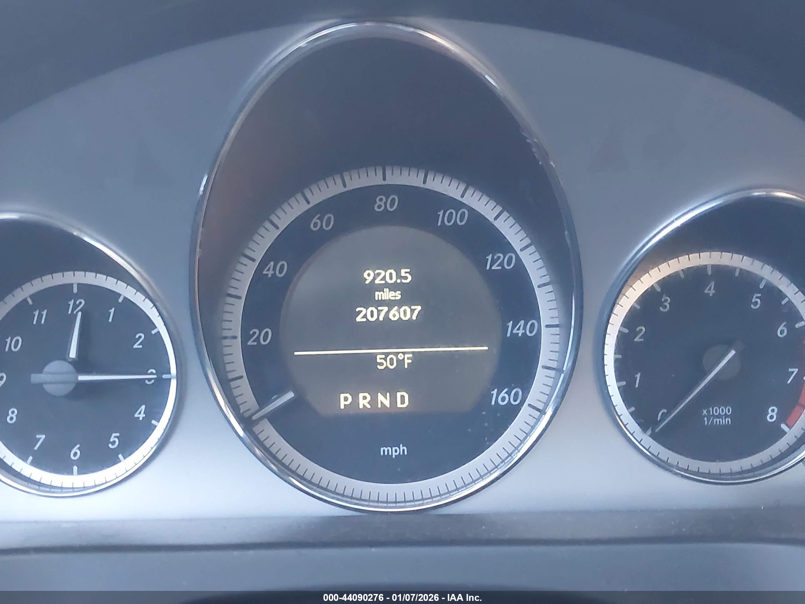 MERCEDES-BENZ E image 7