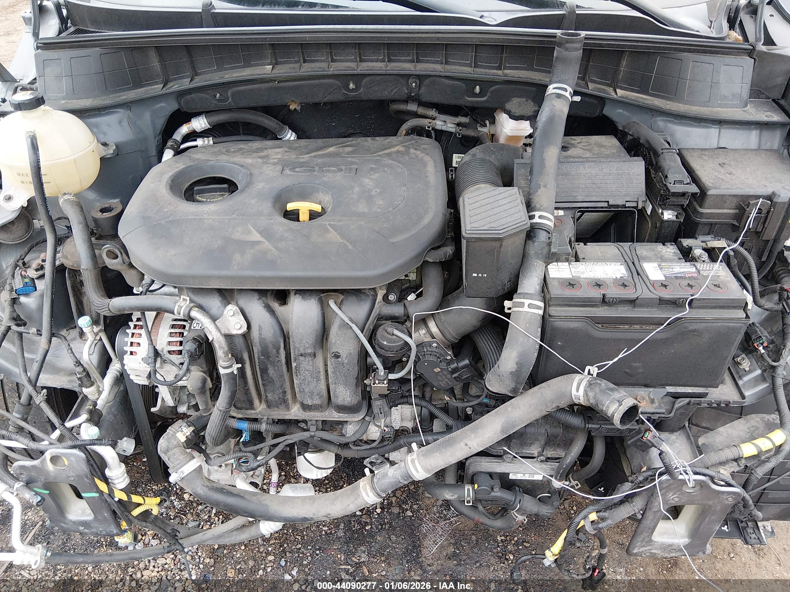 HYUNDAI TUCSON image 10