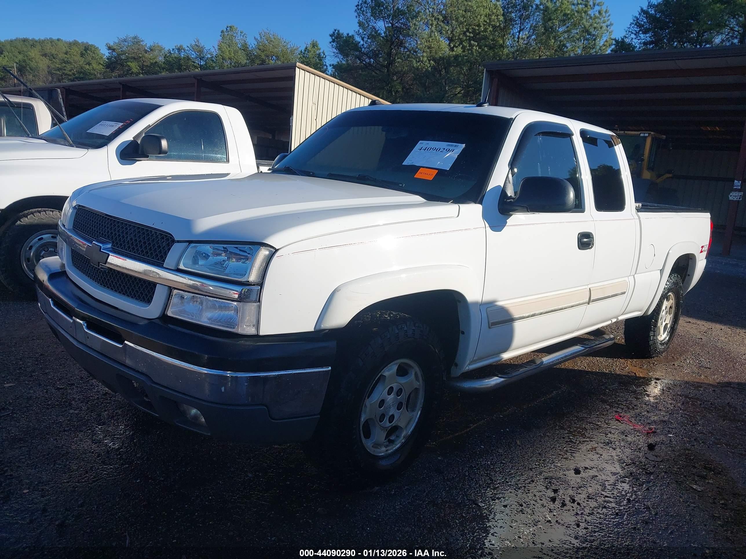 CHEVROLET SILVERADO image 2