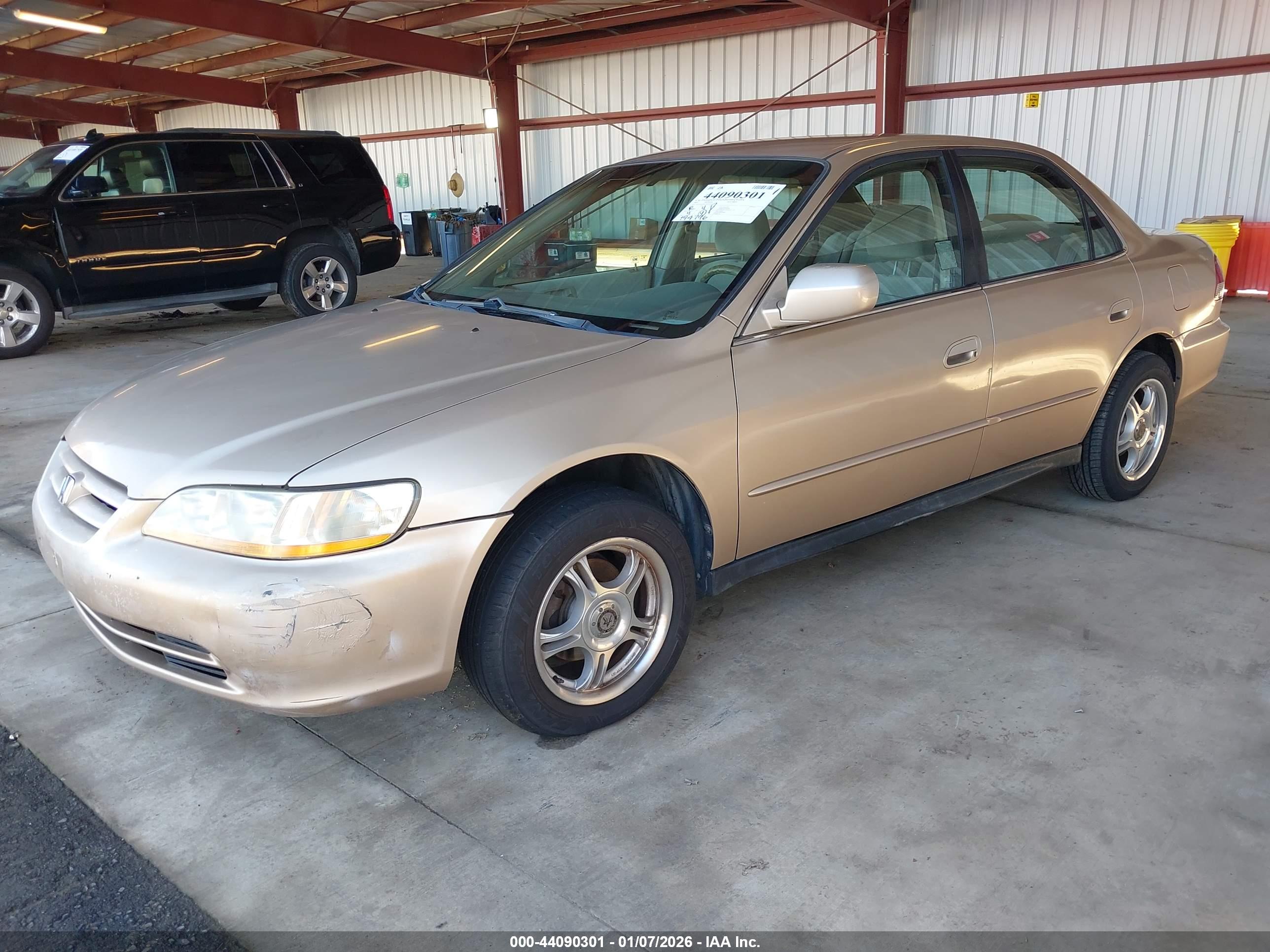 HONDA ACCORD image 2