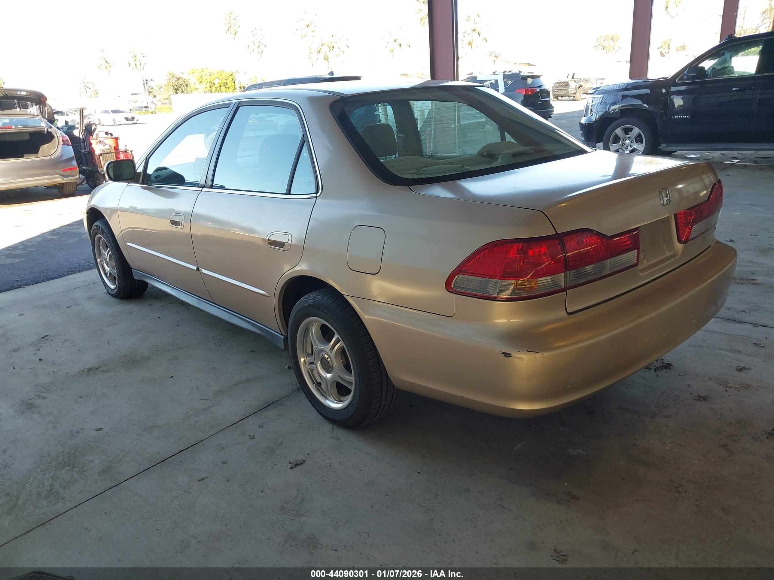 HONDA ACCORD image 3