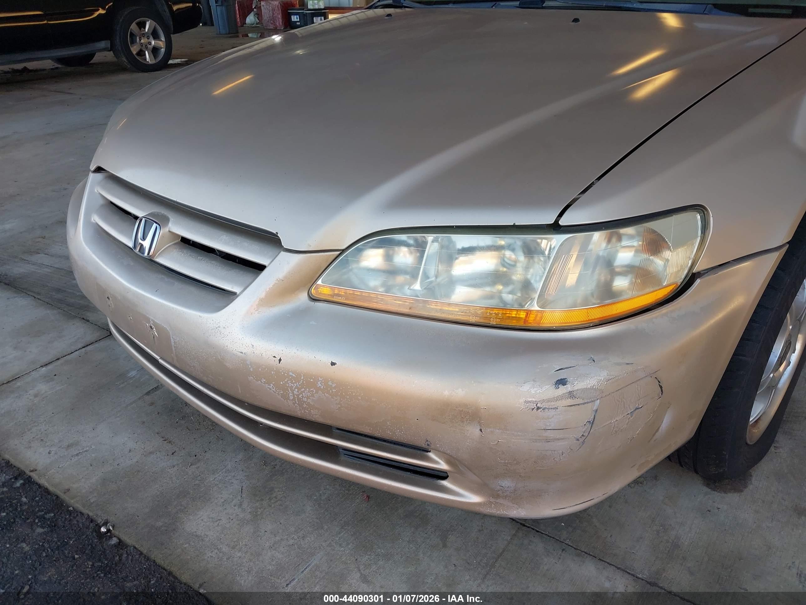 HONDA ACCORD image 6