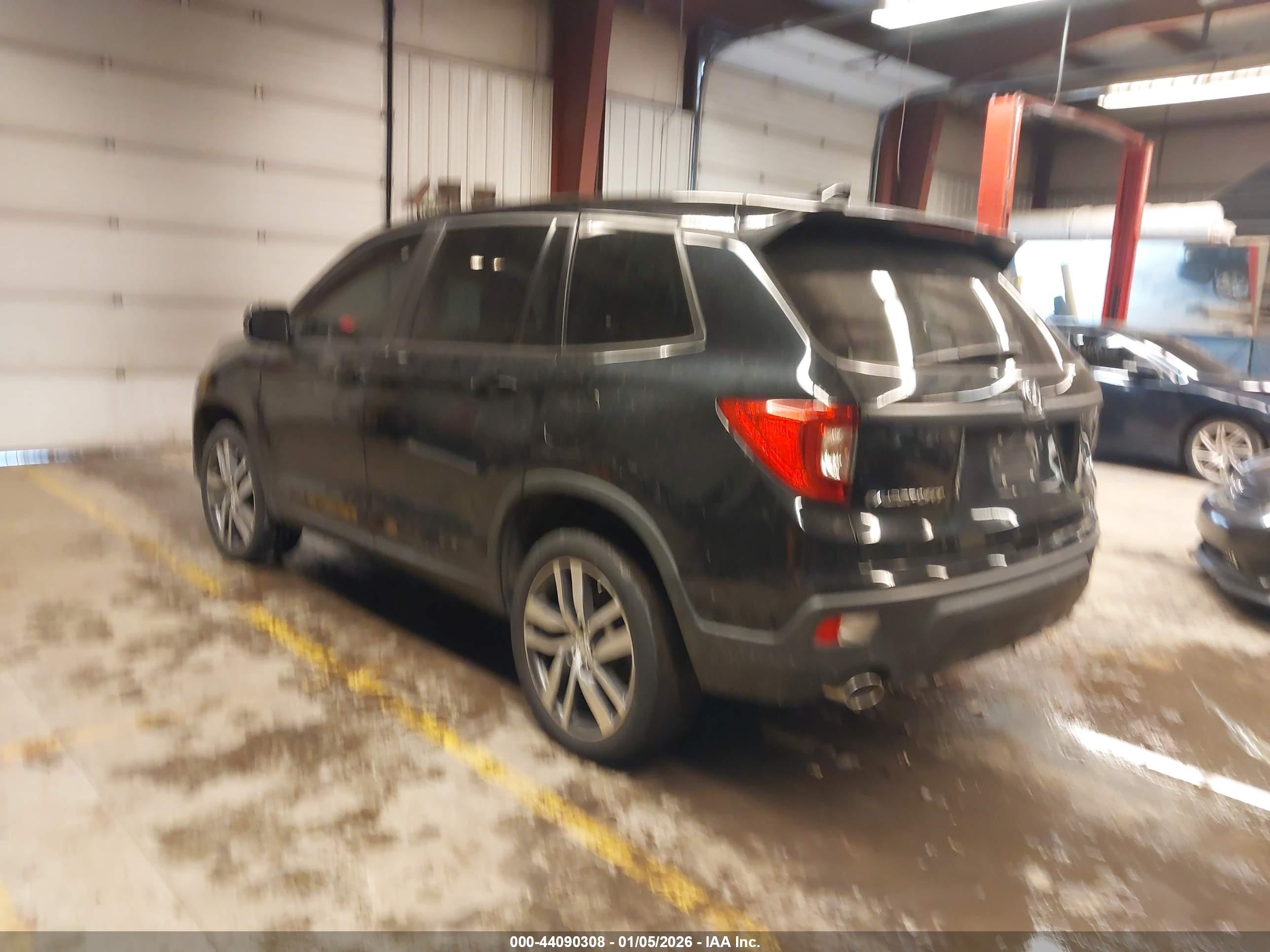 HONDA PASSPORT image 3