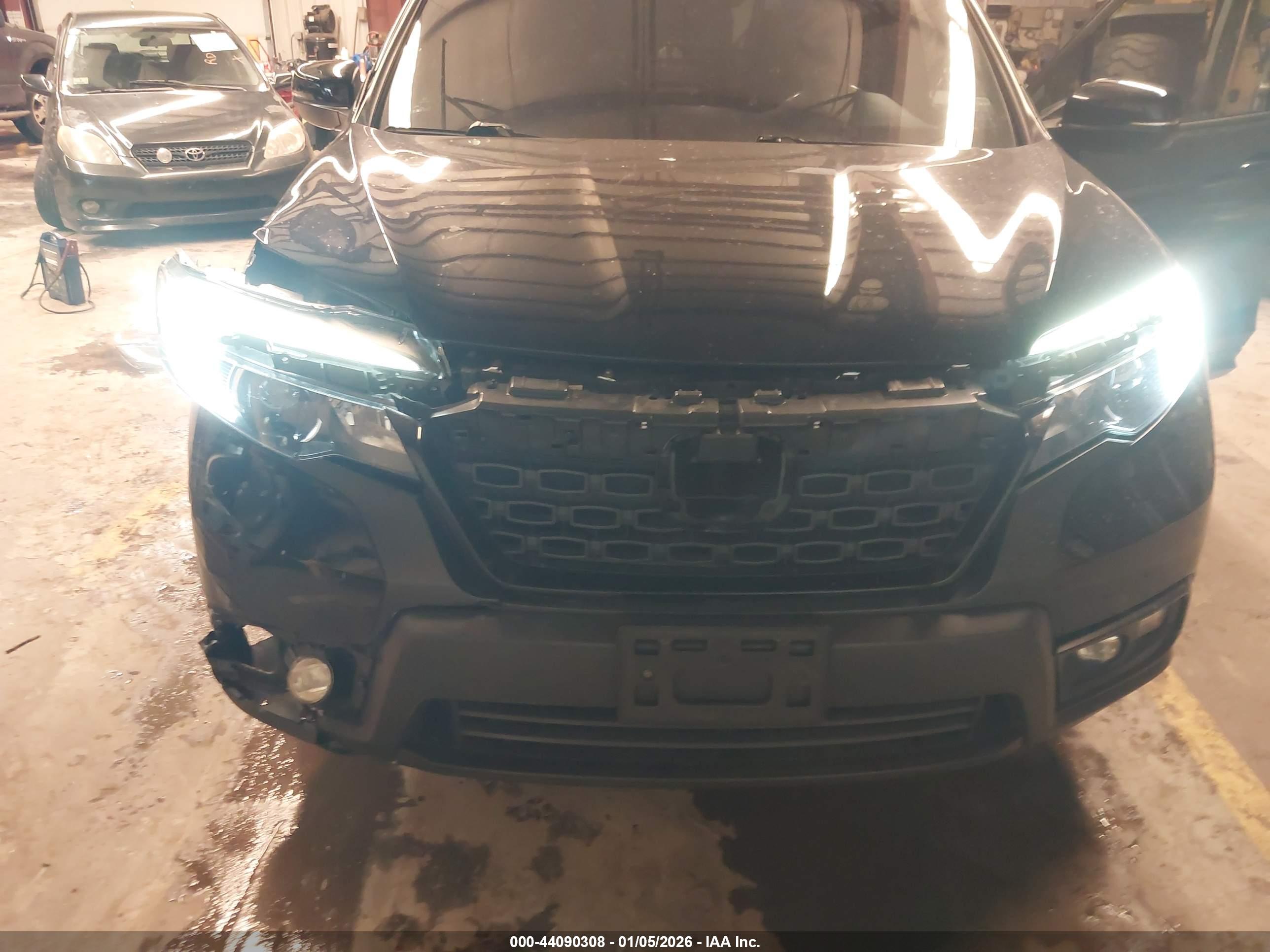 HONDA PASSPORT image 6