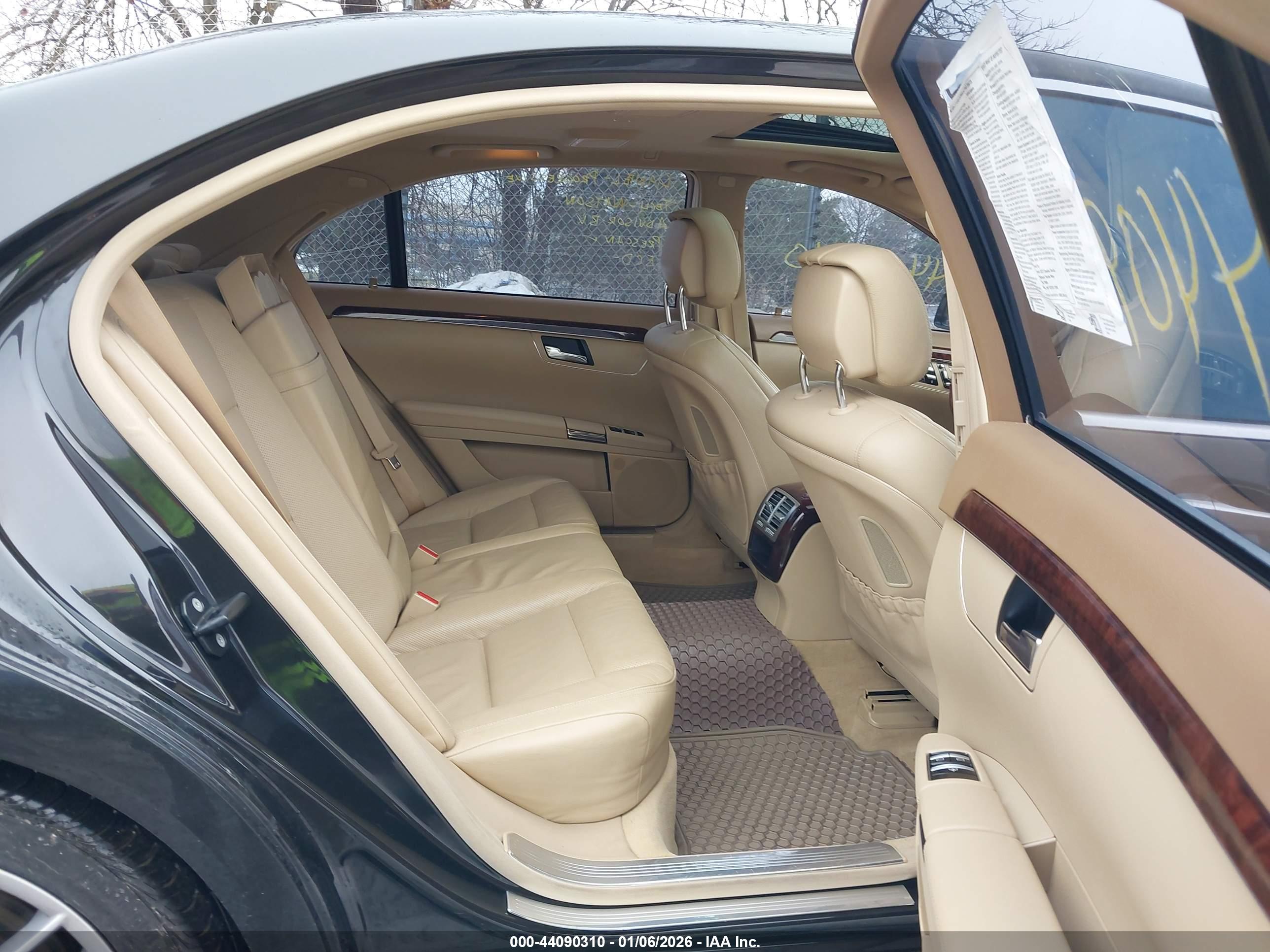 MERCEDES-BENZ S image 8