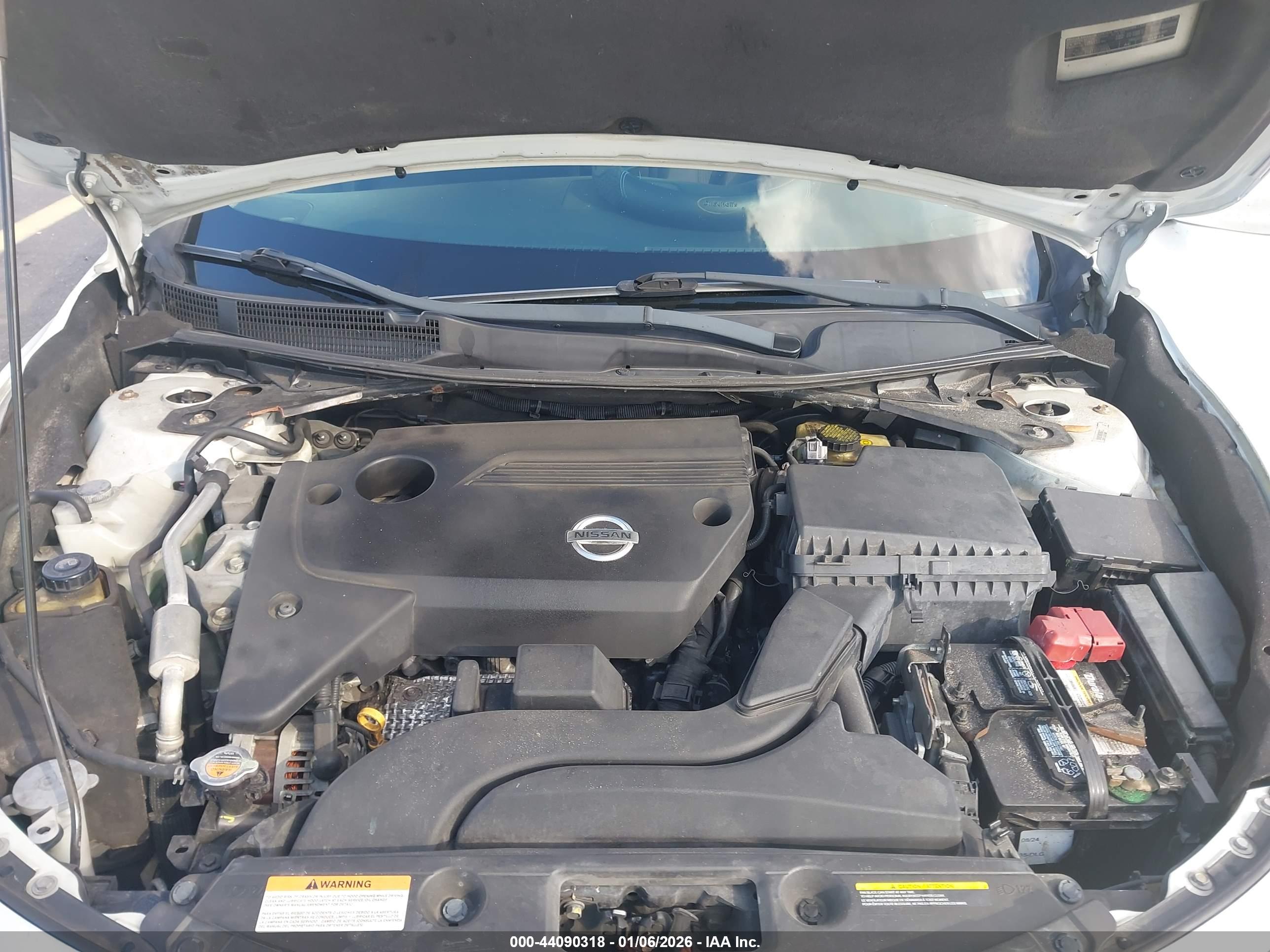 NISSAN ALTIMA image 10