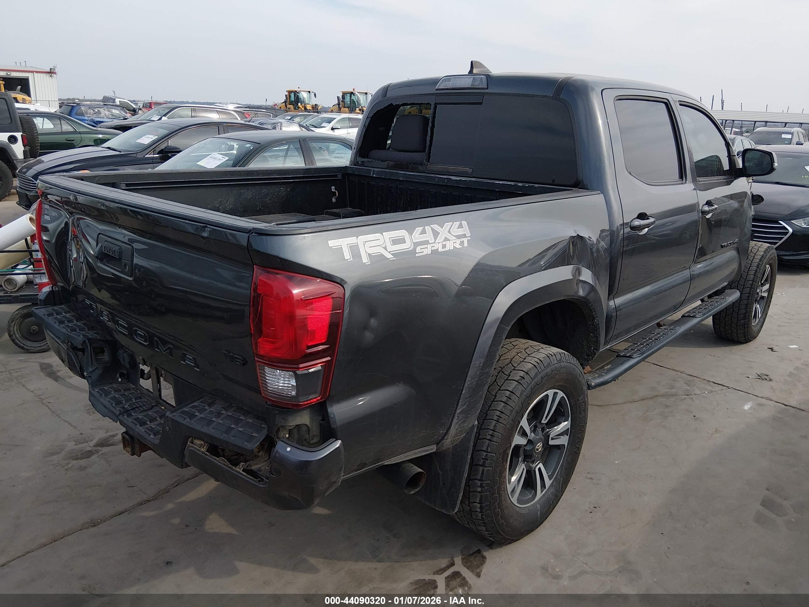 TOYOTA TACOMA image 4