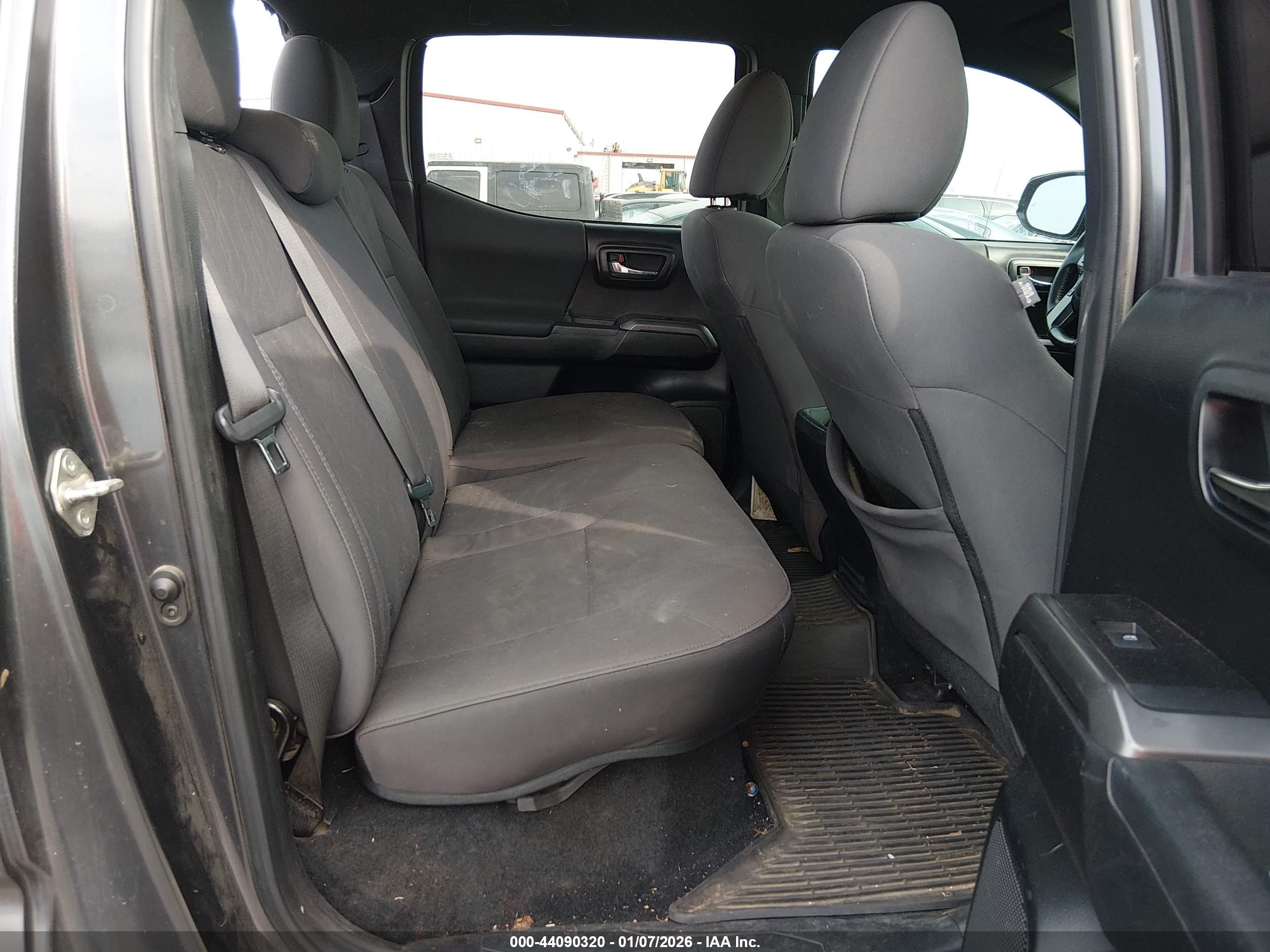 TOYOTA TACOMA image 8