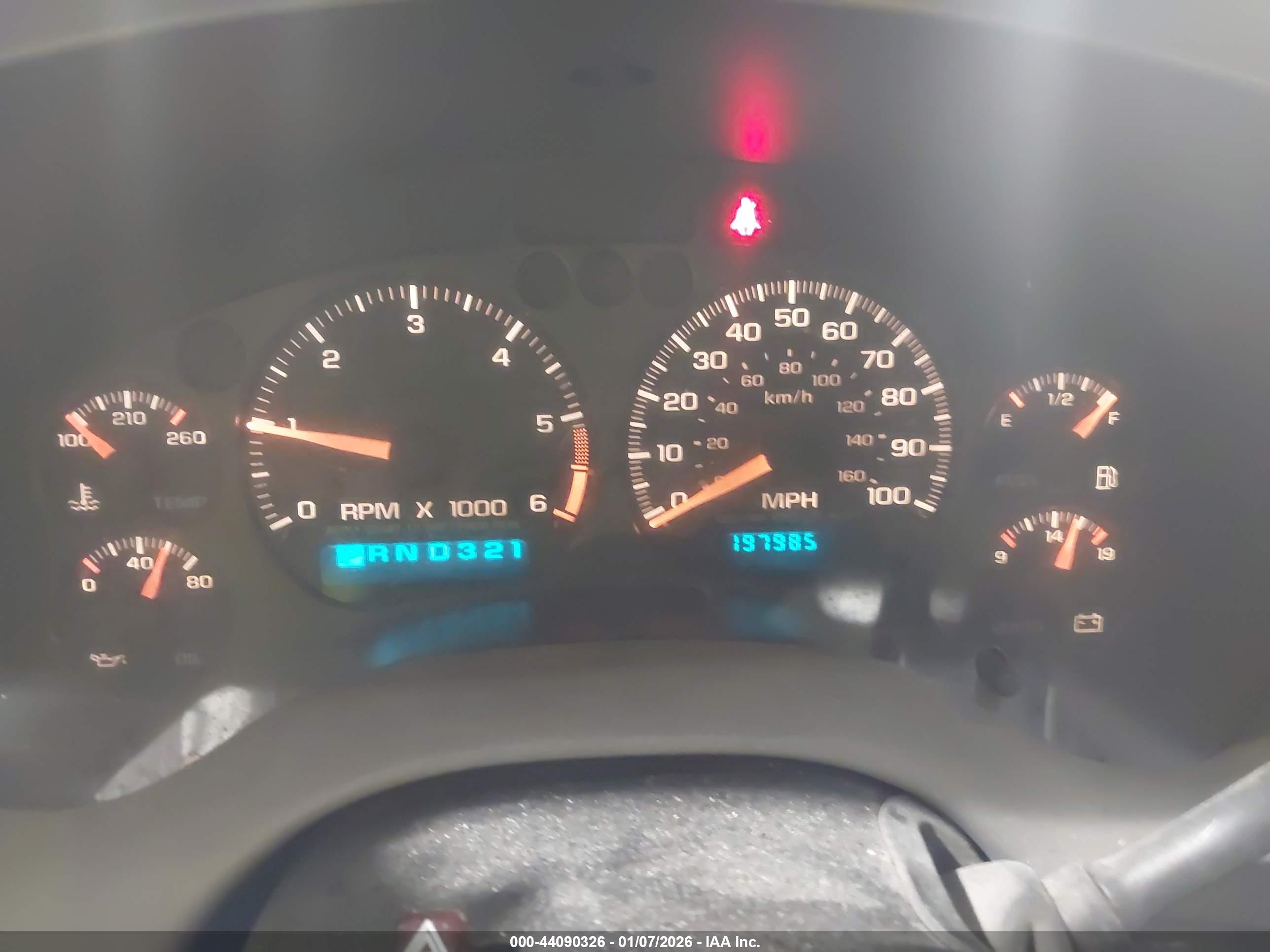 CHEVROLET BLAZER image 7