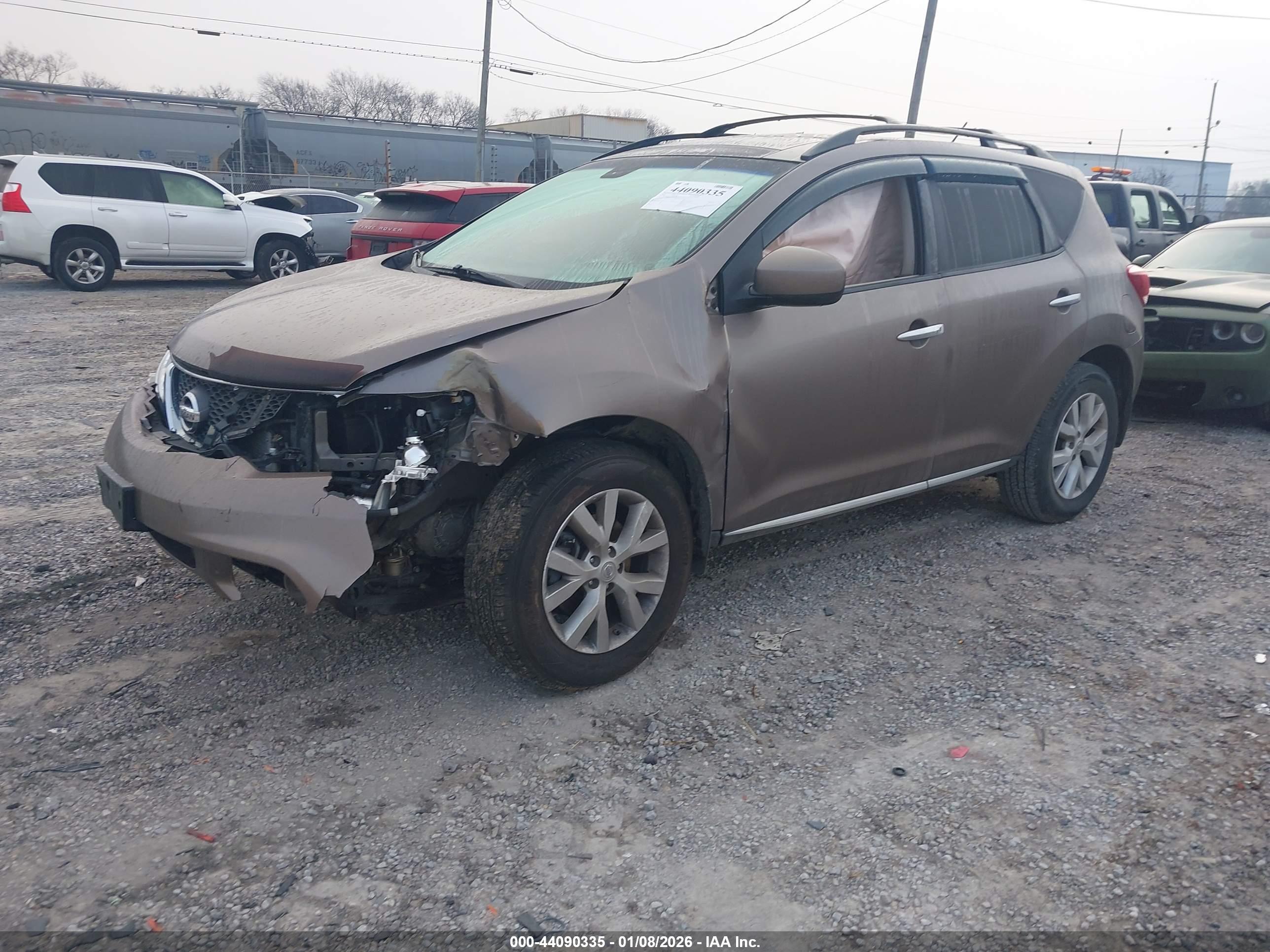 NISSAN MURANO image 2