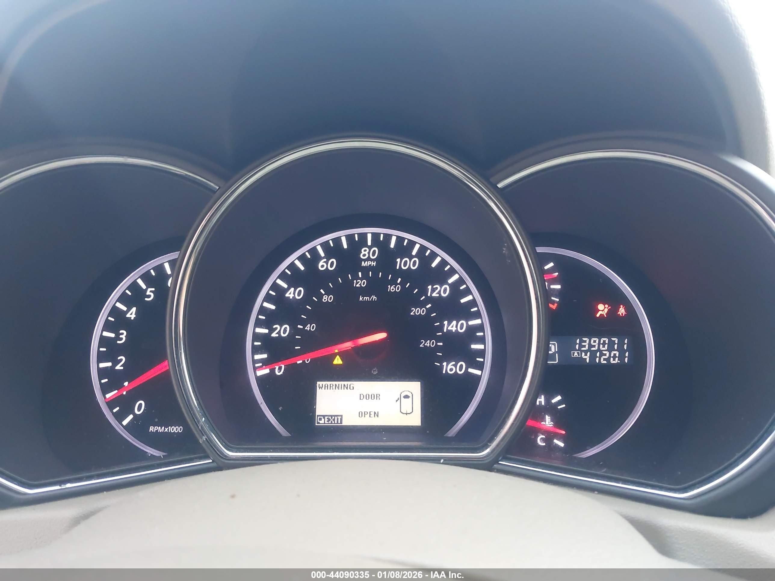 NISSAN MURANO image 7