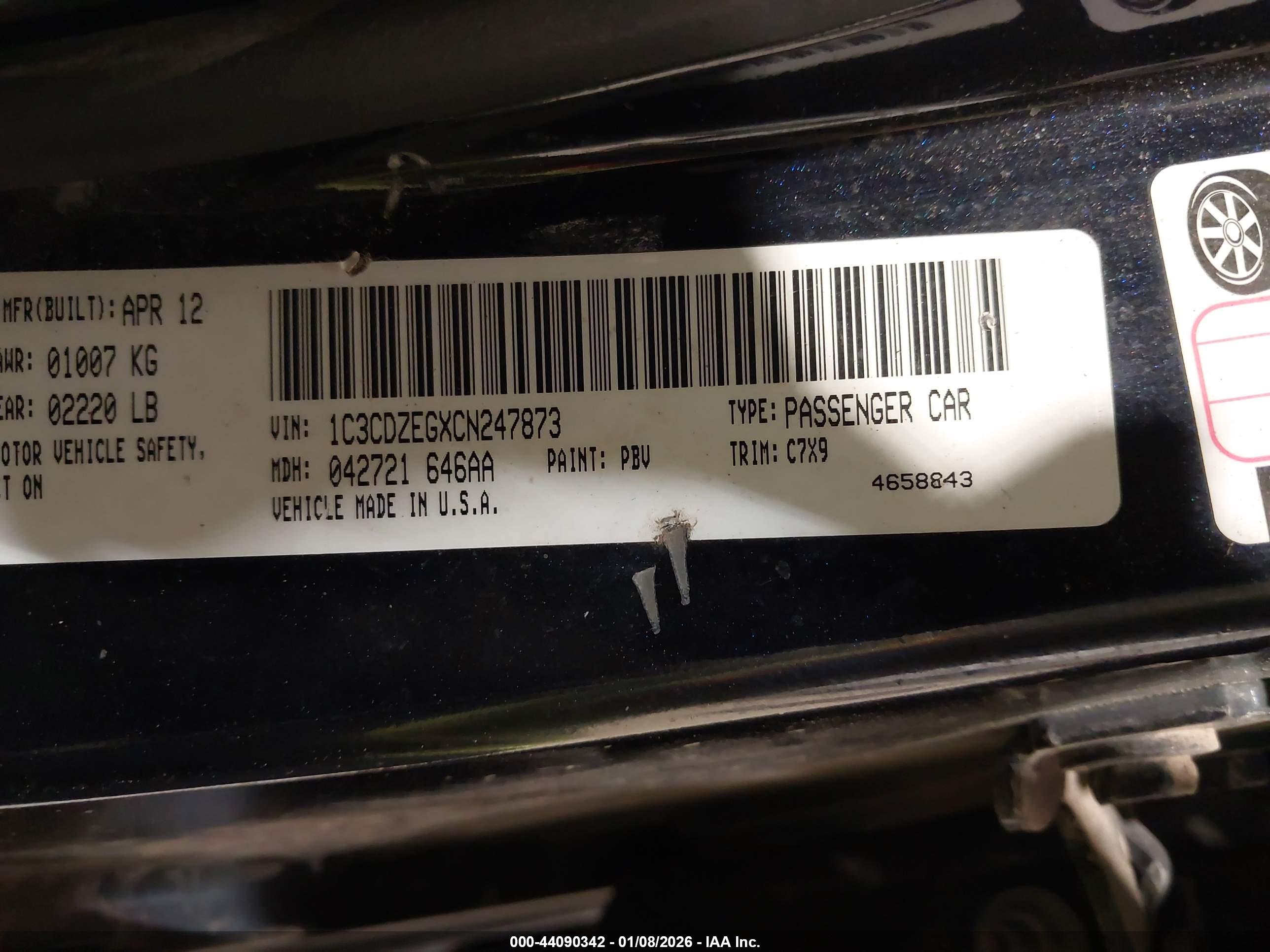 DODGE AVENGER image 9