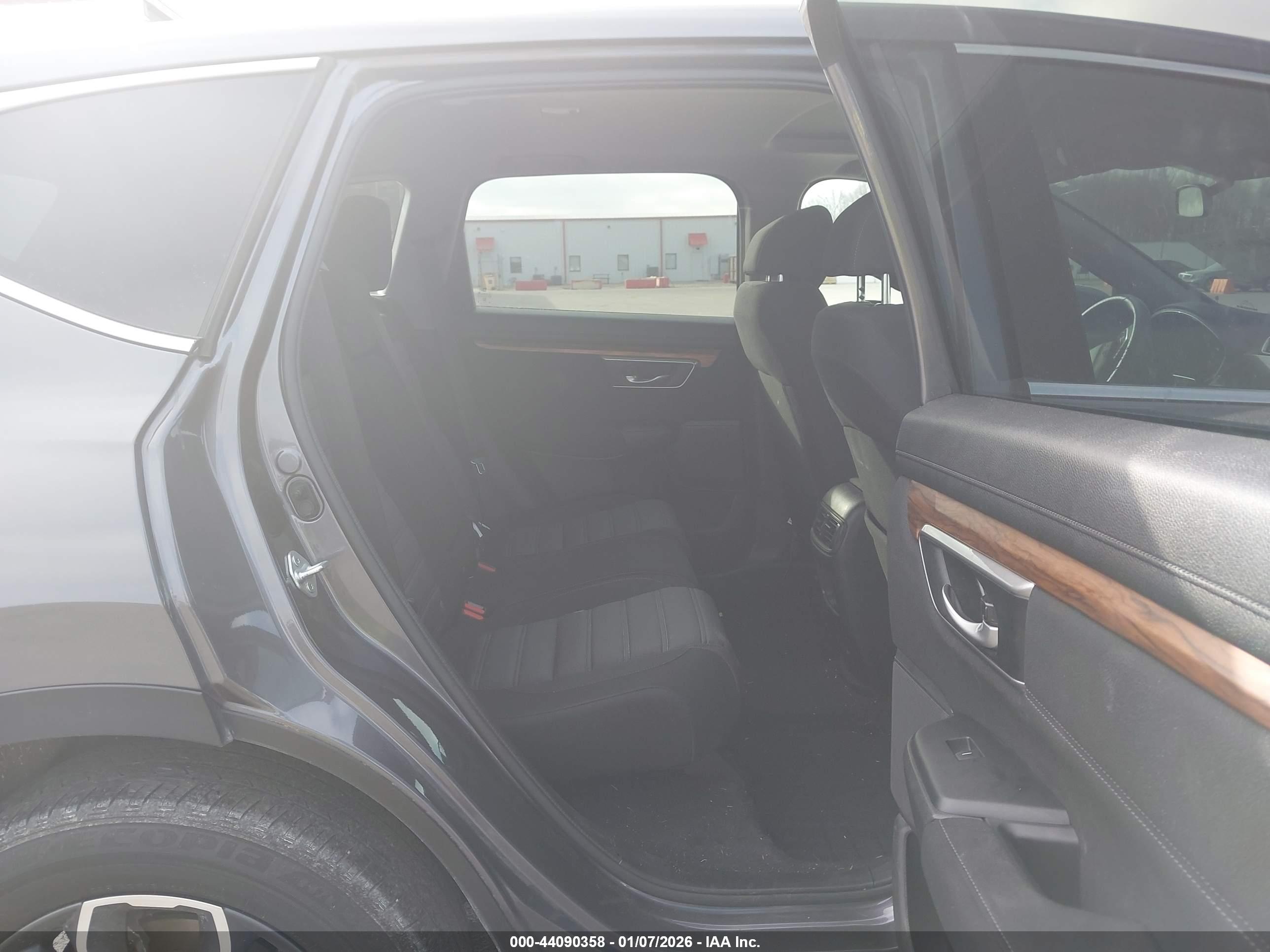 HONDA CR-V image 8