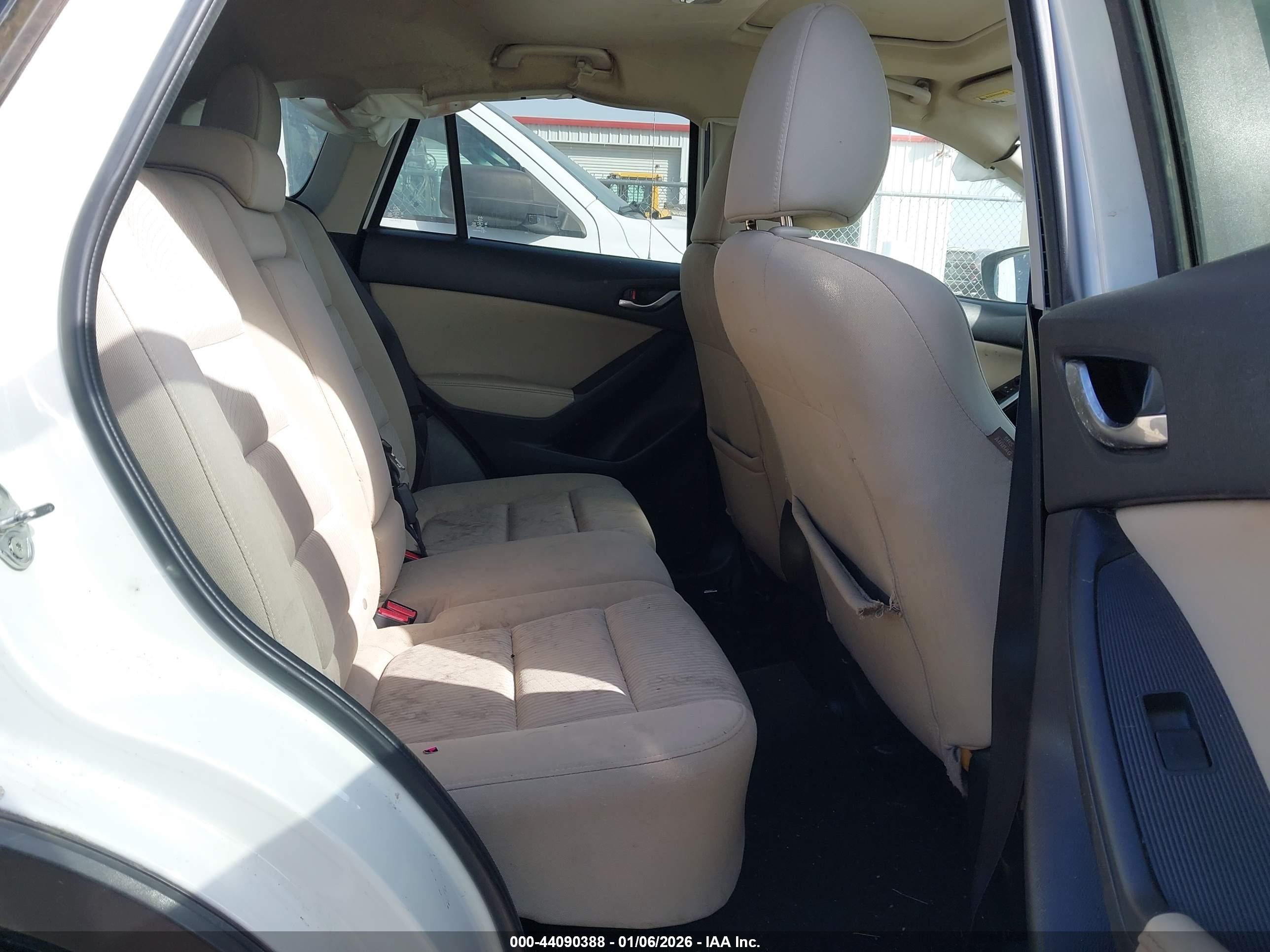 MAZDA CX-5 image 8