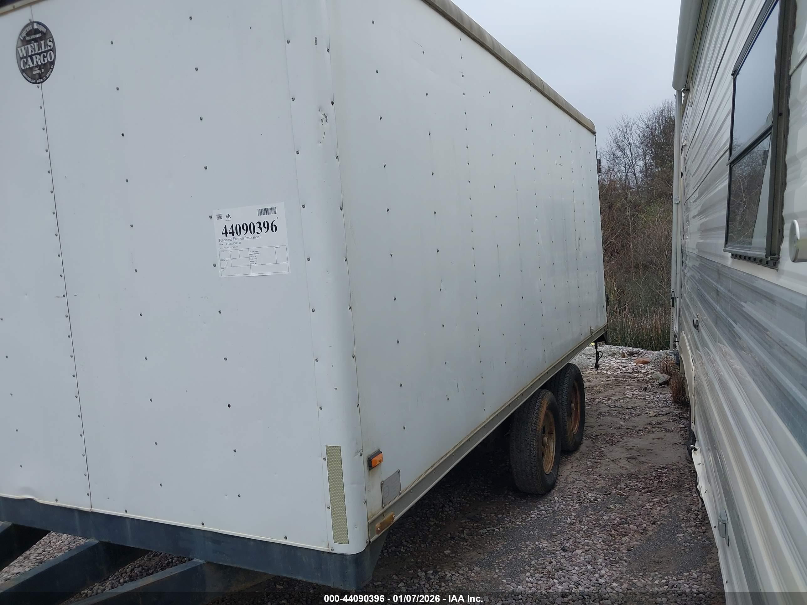 WELLS CARGO image 2