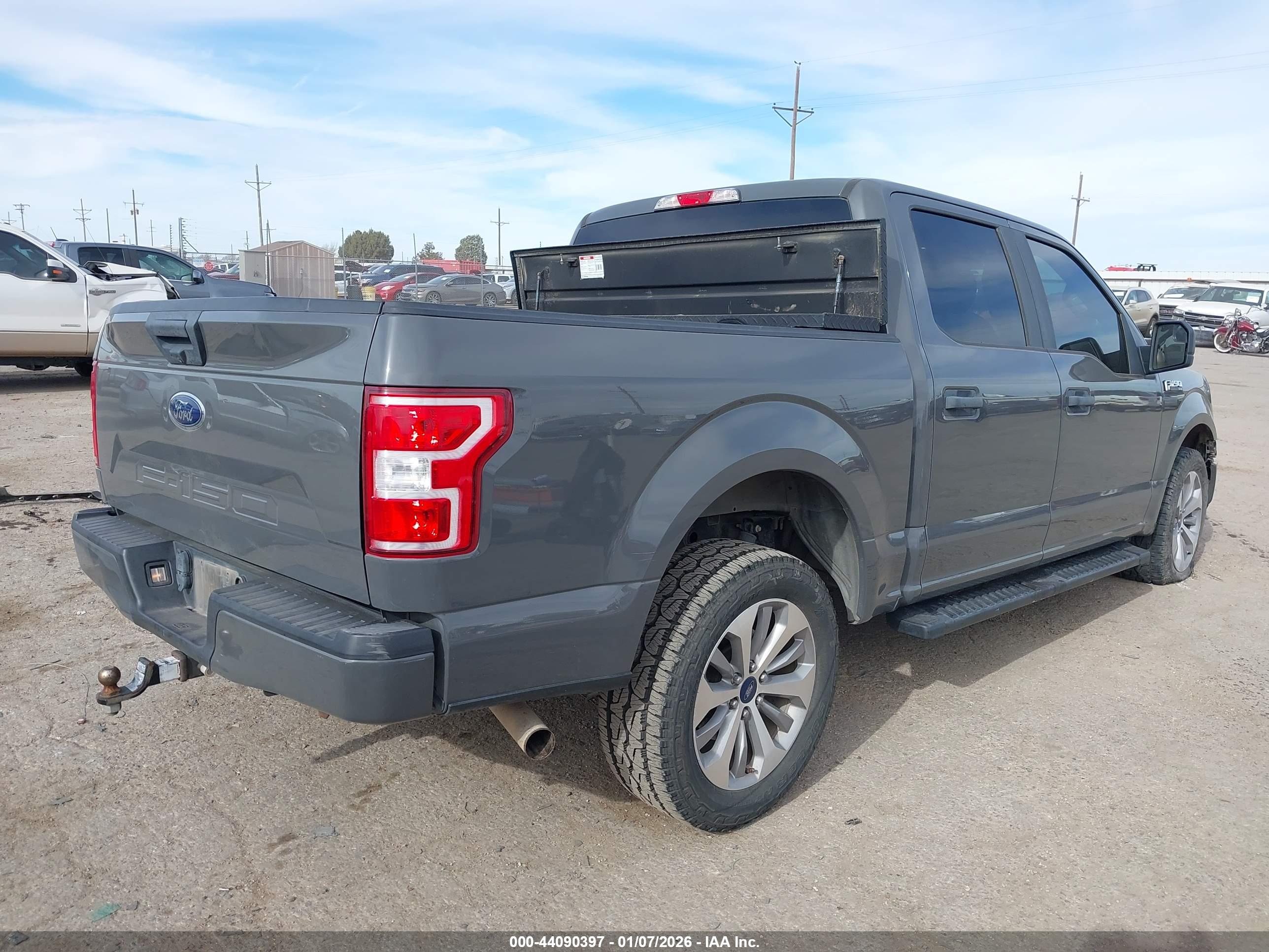 FORD F-150 image 4