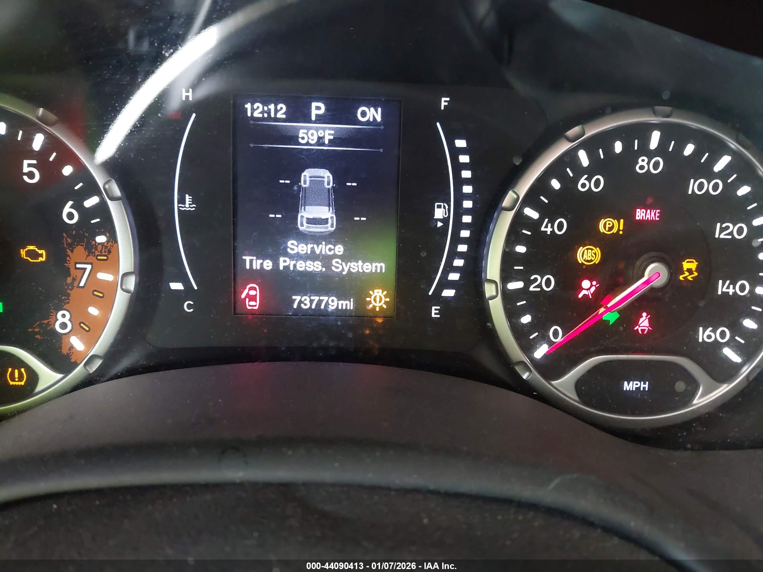 JEEP RENEGADE image 7