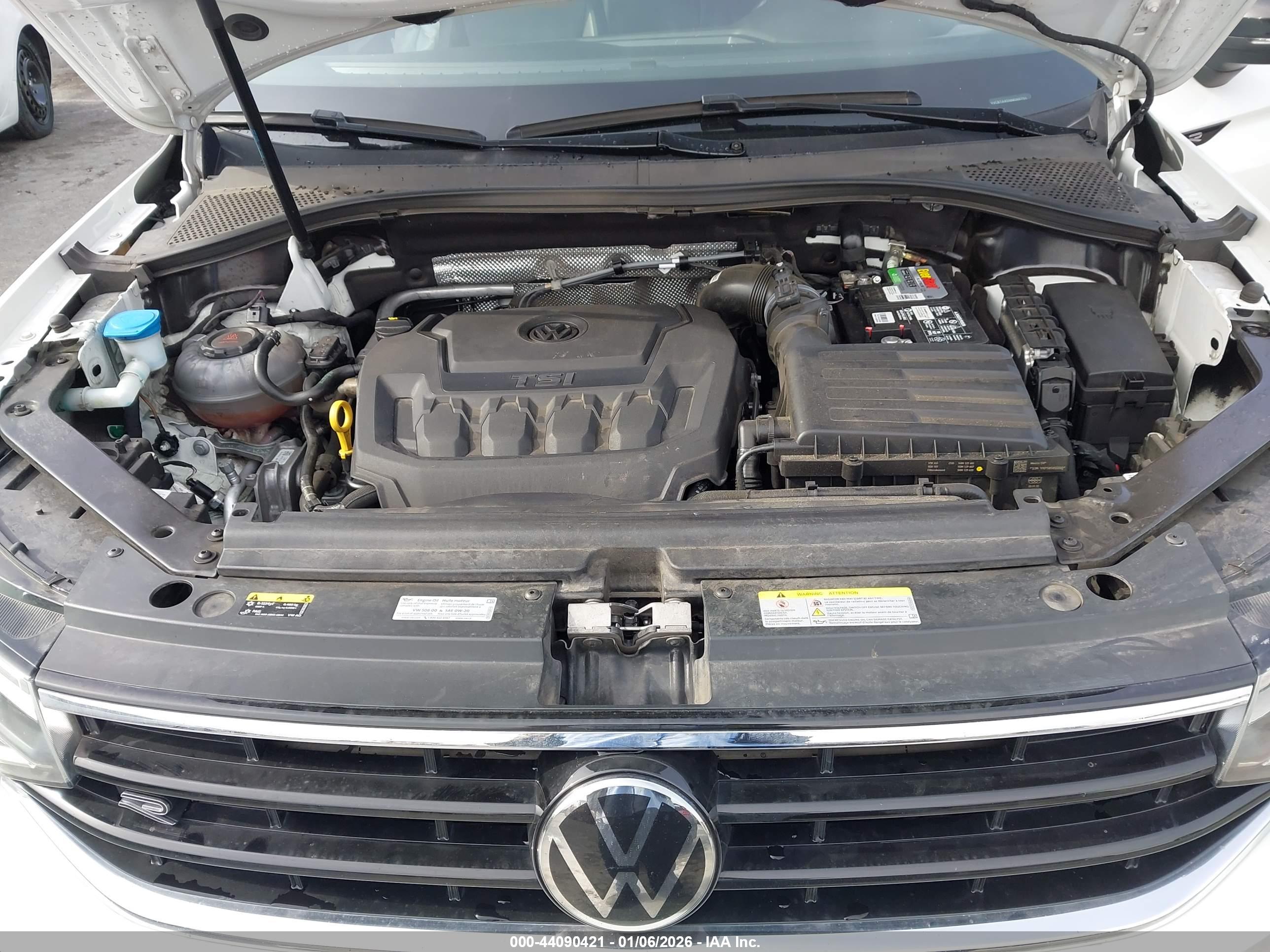 VOLKSWAGEN TIGUAN image 10