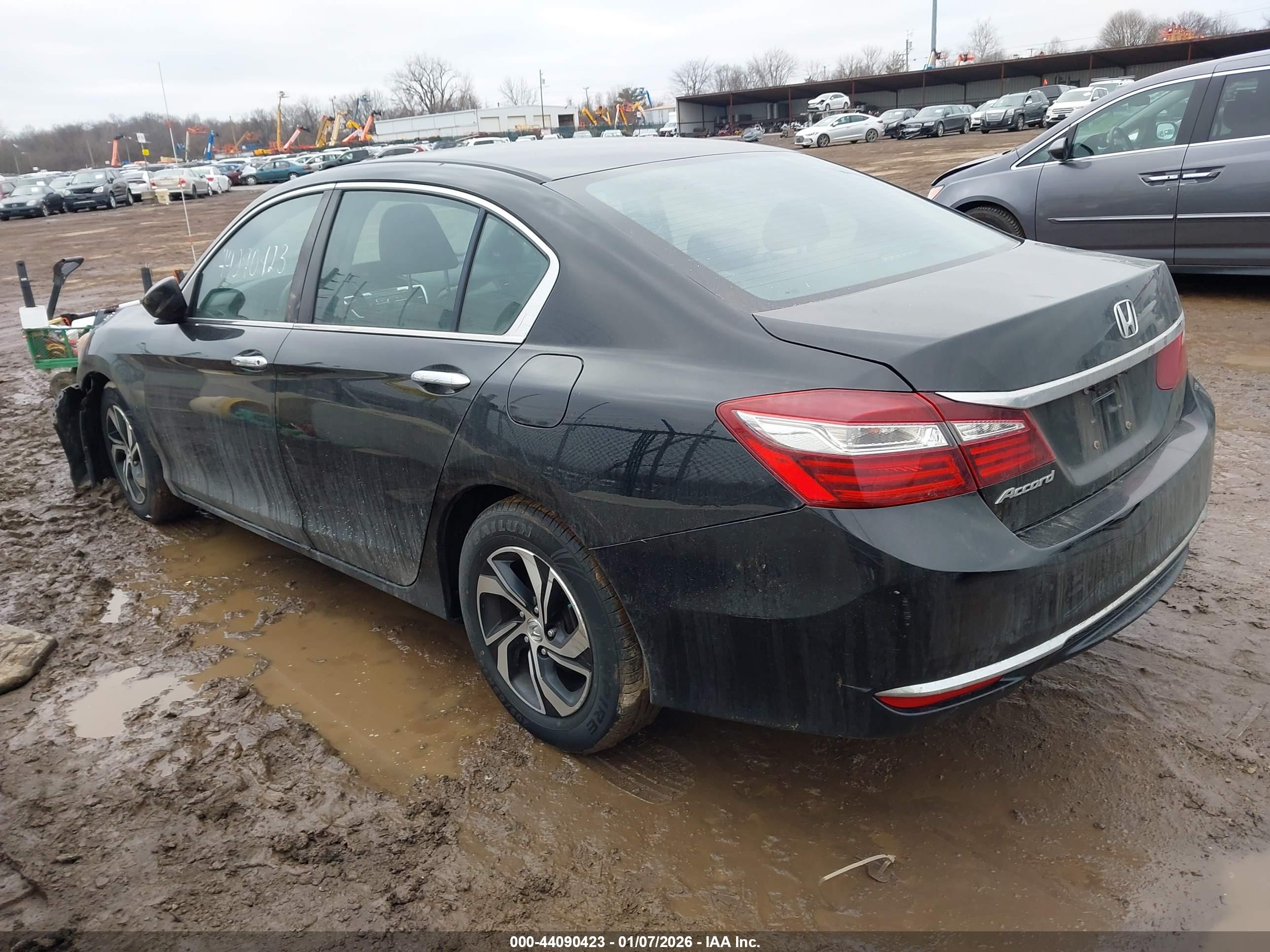HONDA ACCORD image 3