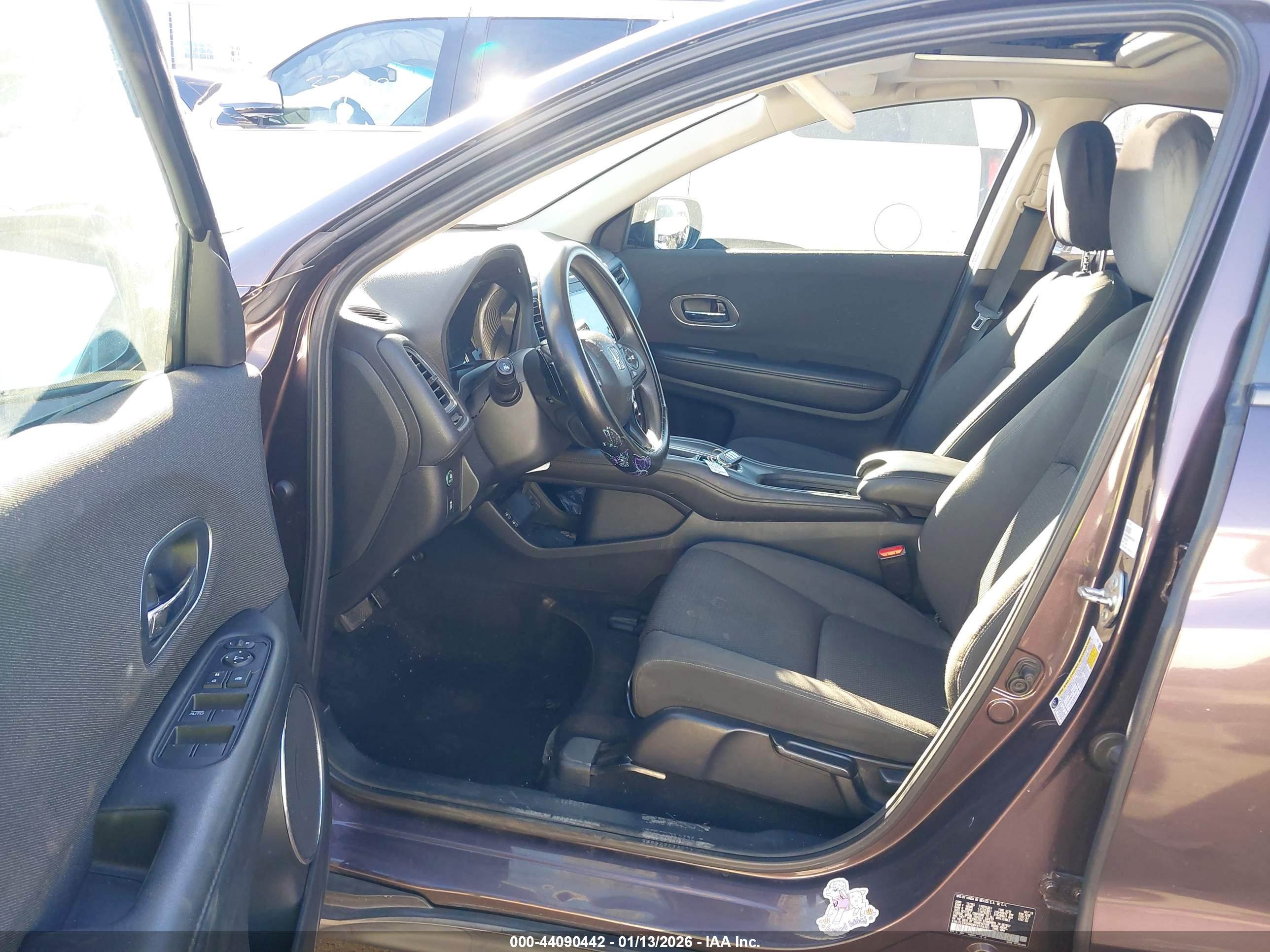 HONDA HR-V image 5
