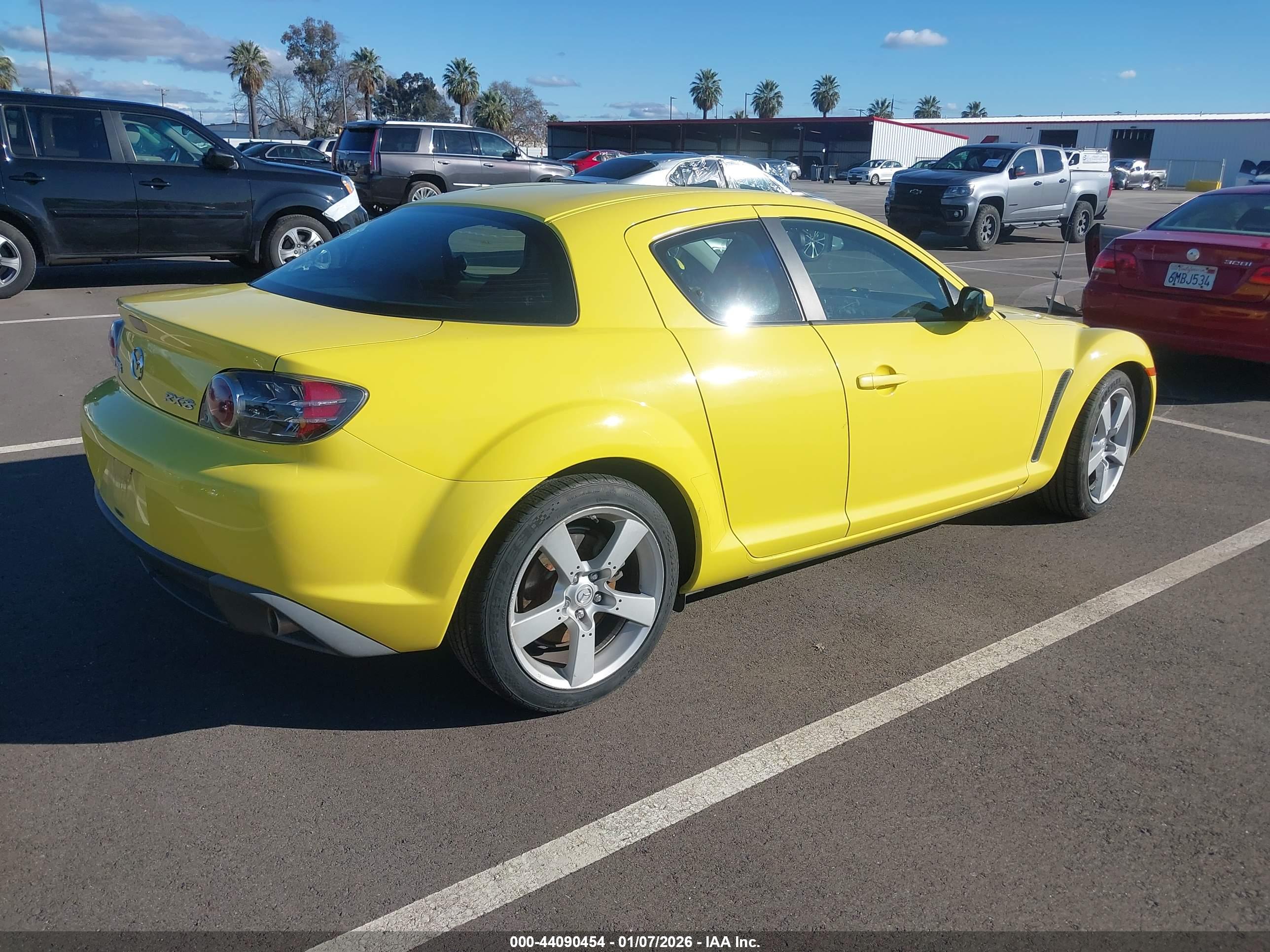 MAZDA RX-8 image 4