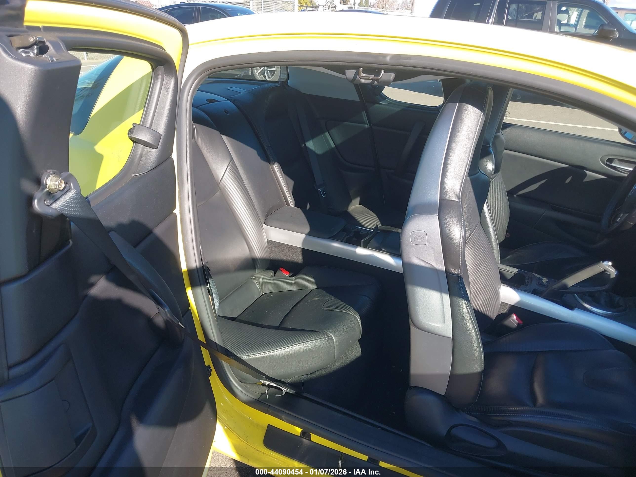 MAZDA RX-8 image 8