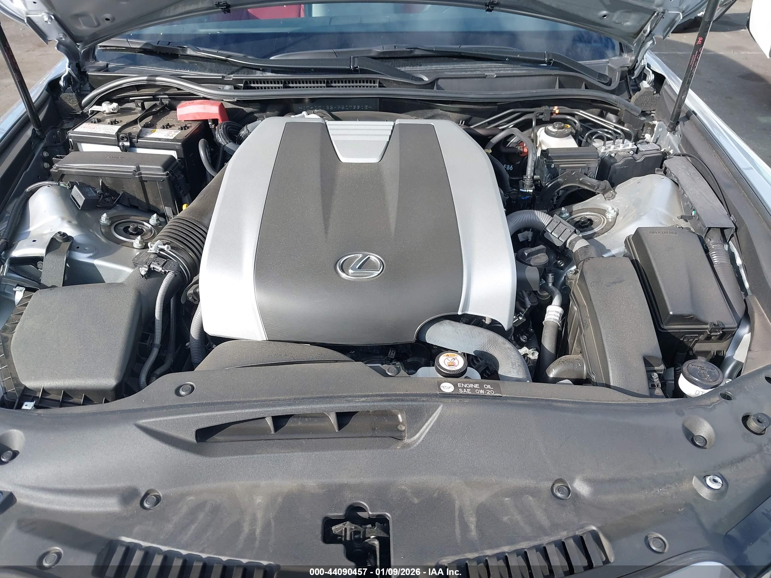 LEXUS IS image 10