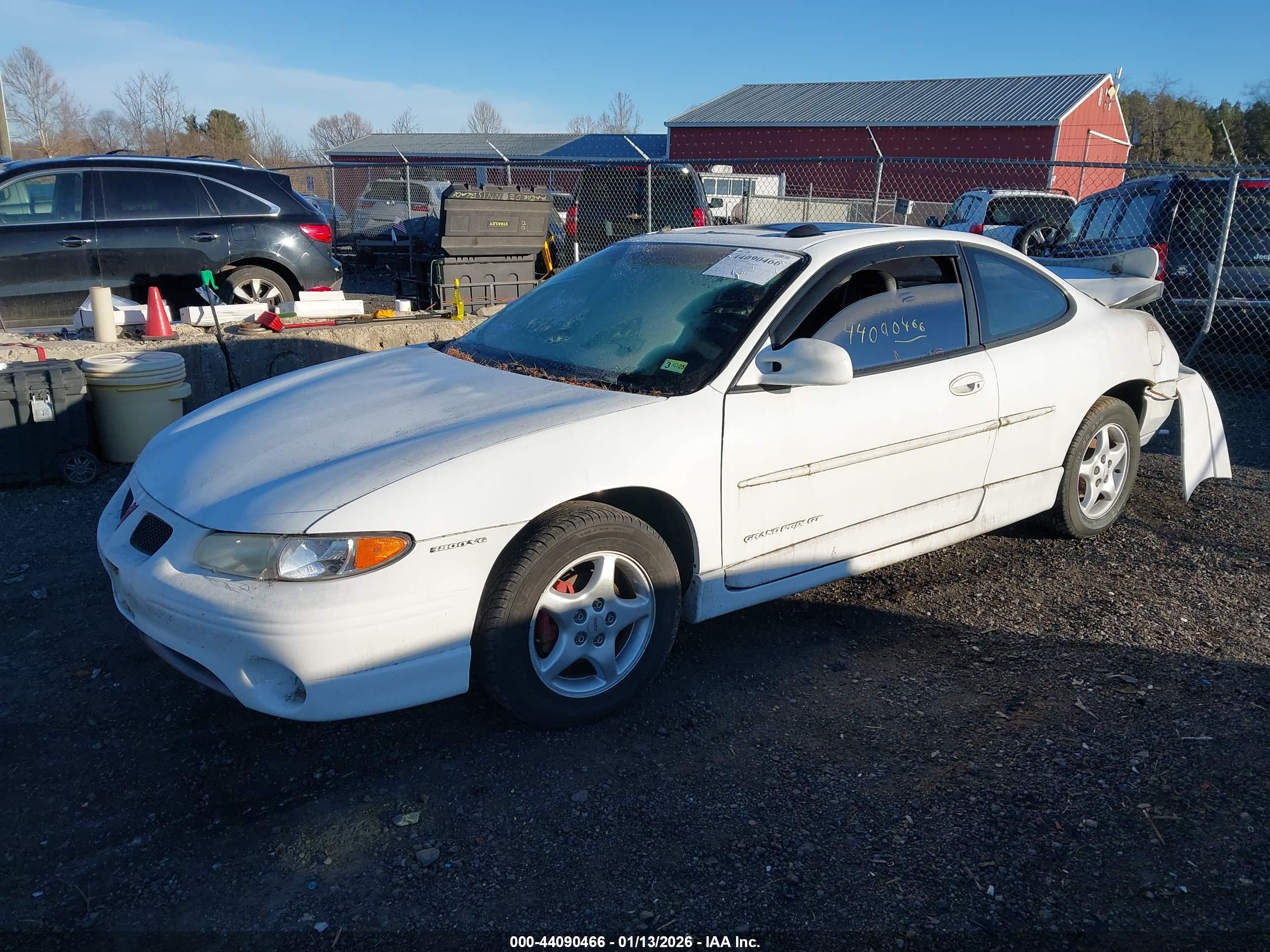 PONTIAC GRAND image 2