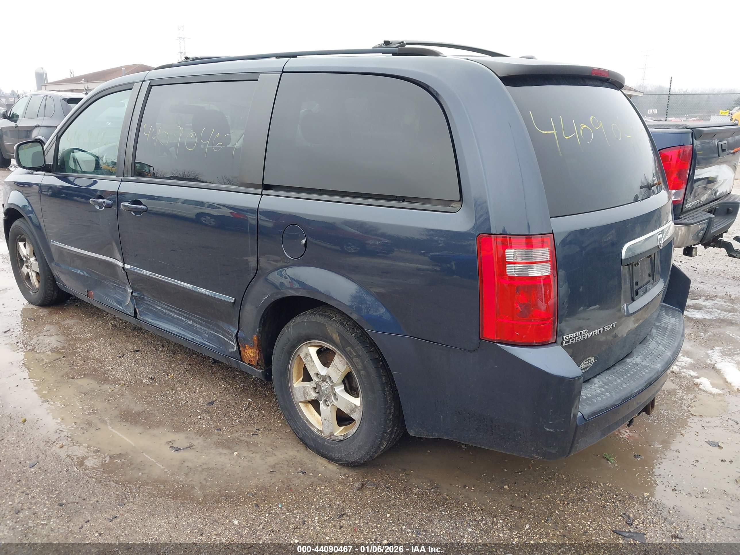 DODGE GRAND image 3