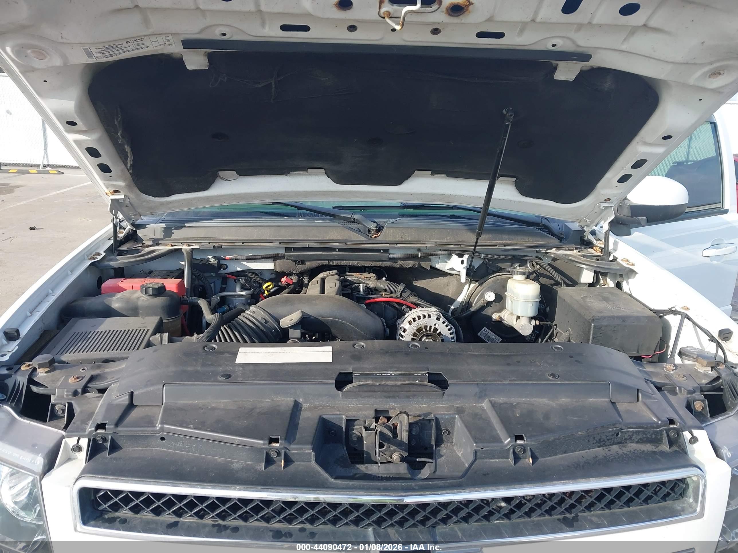 CHEVROLET TAHOE image 10
