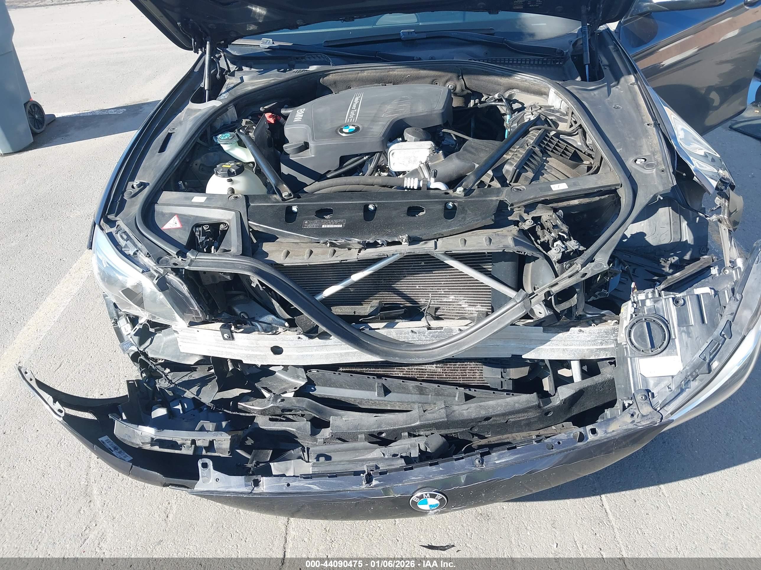 BMW 528I image 10